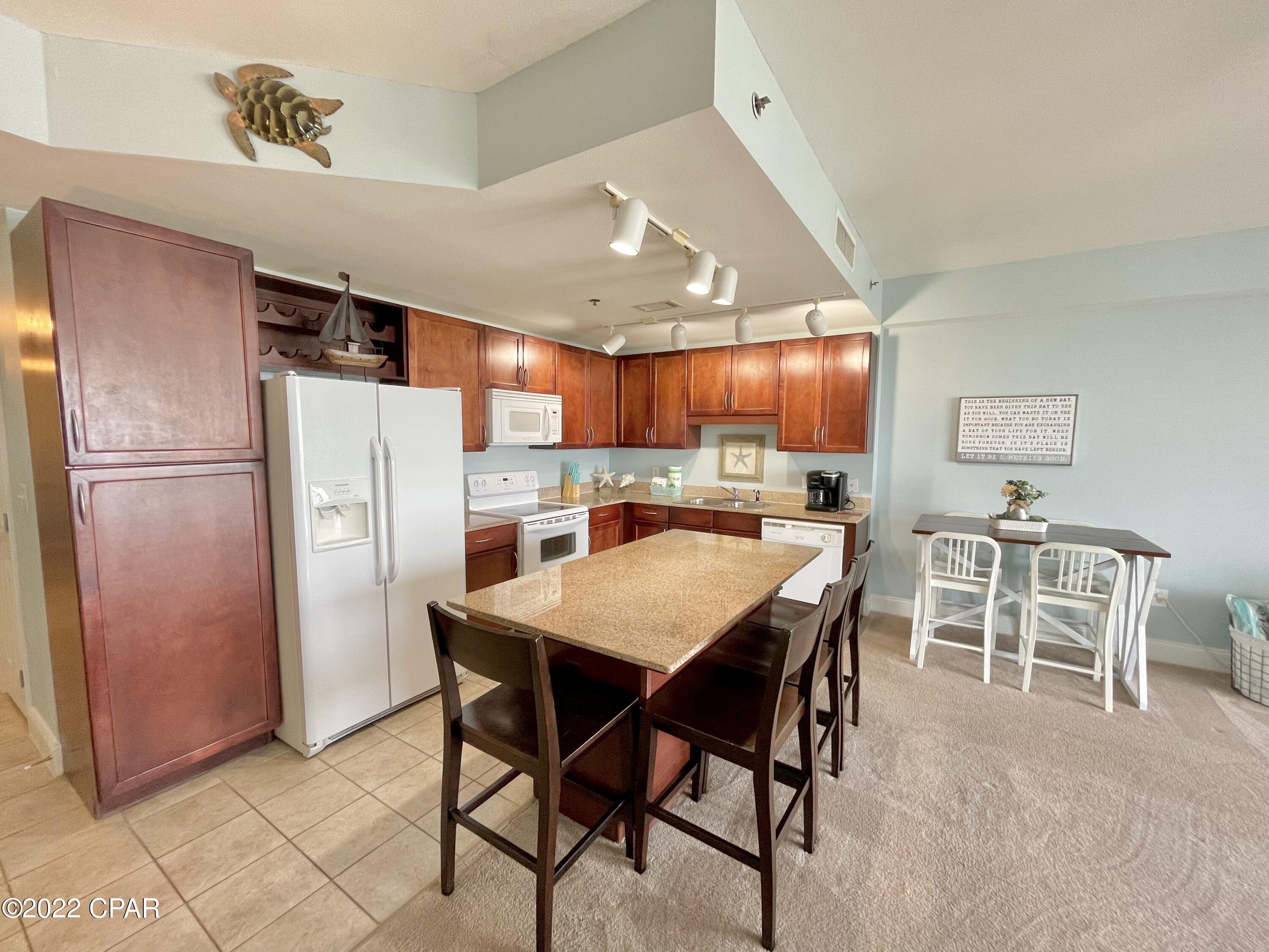 Laketown Wharf - Residential