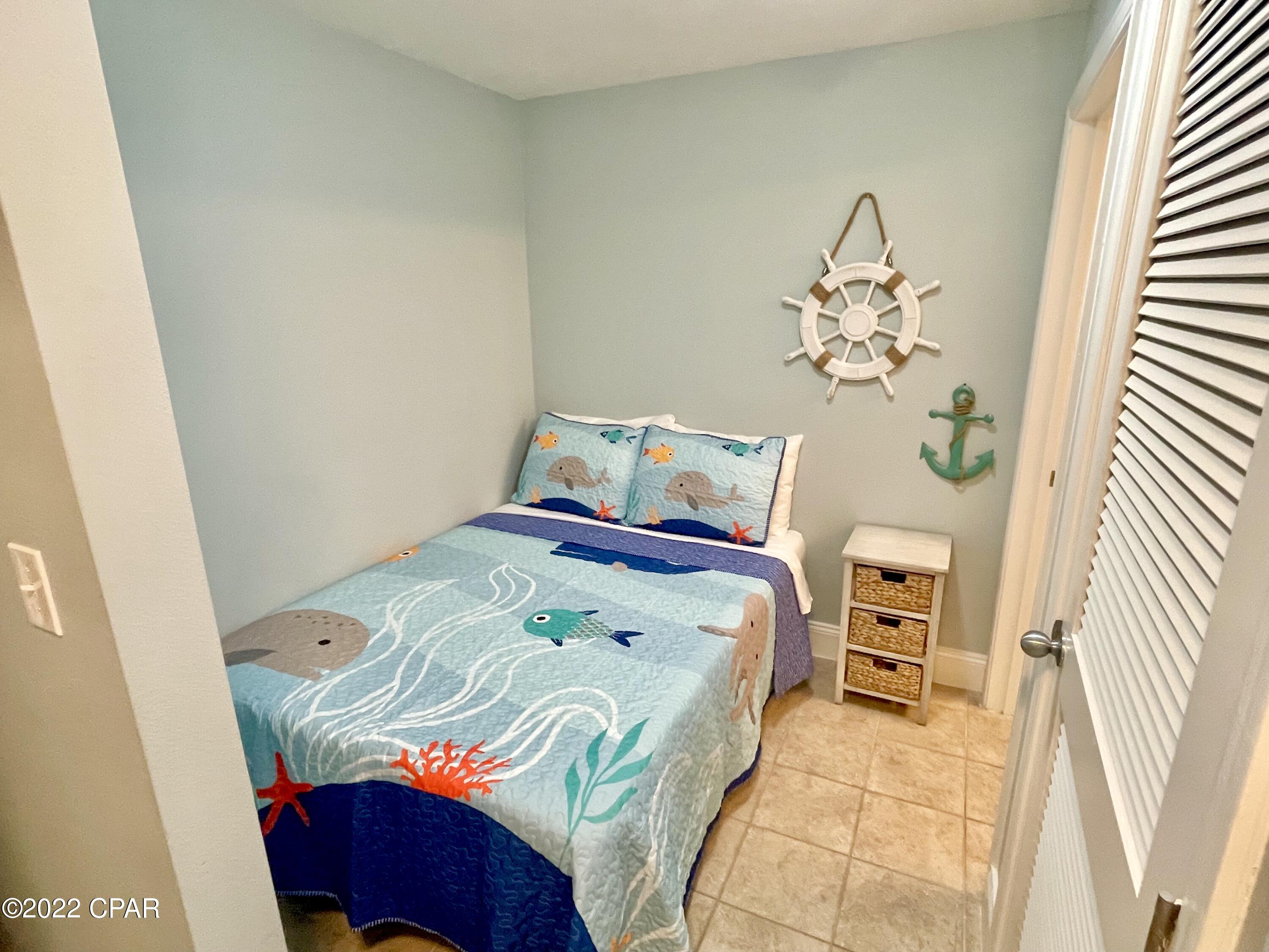 Laketown Wharf - Residential