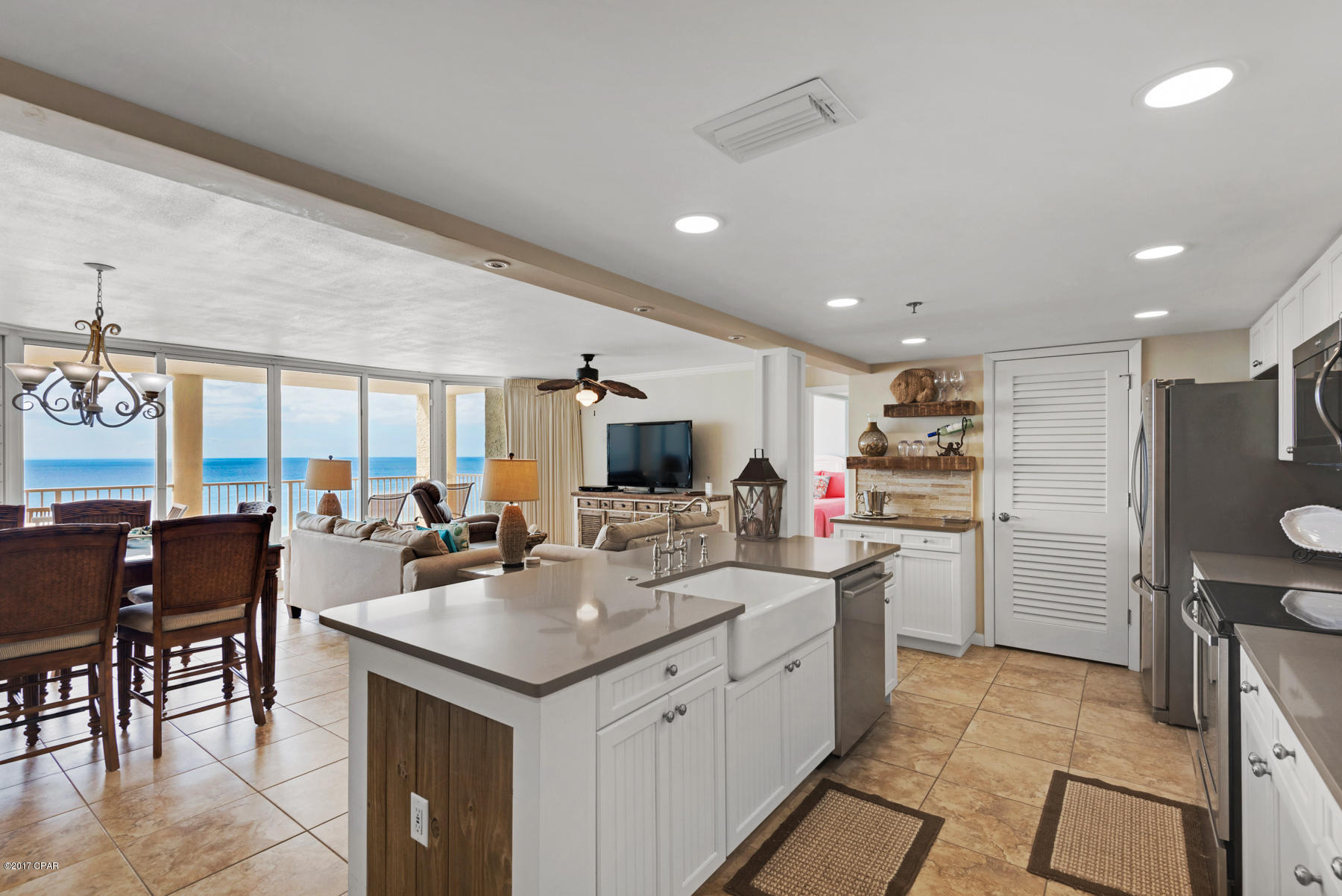 Long Beach Towers IV - Residential