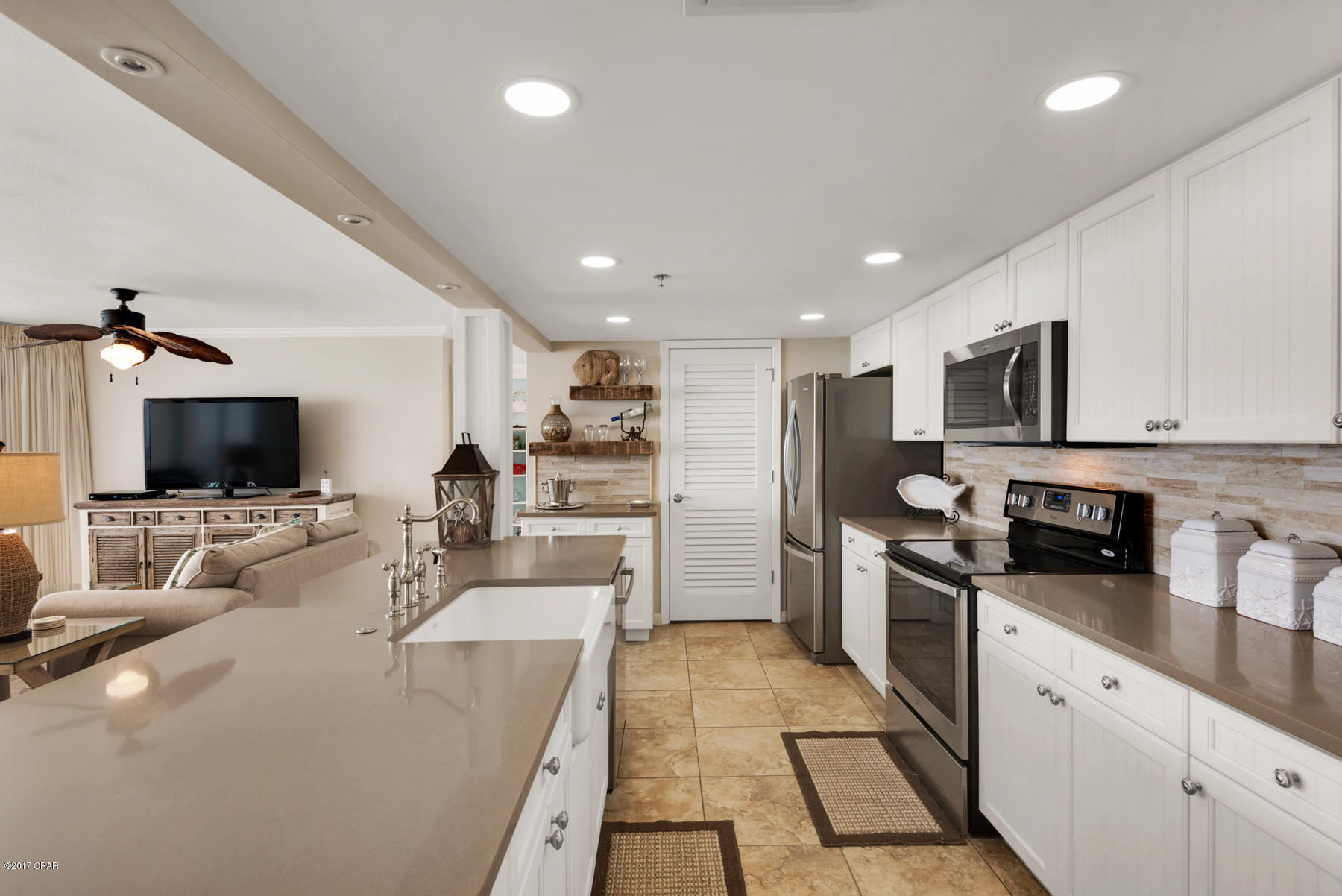 Long Beach Towers IV - Residential