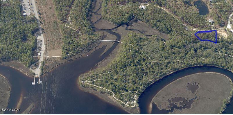 Rivercamps On Crooked Creek - Land