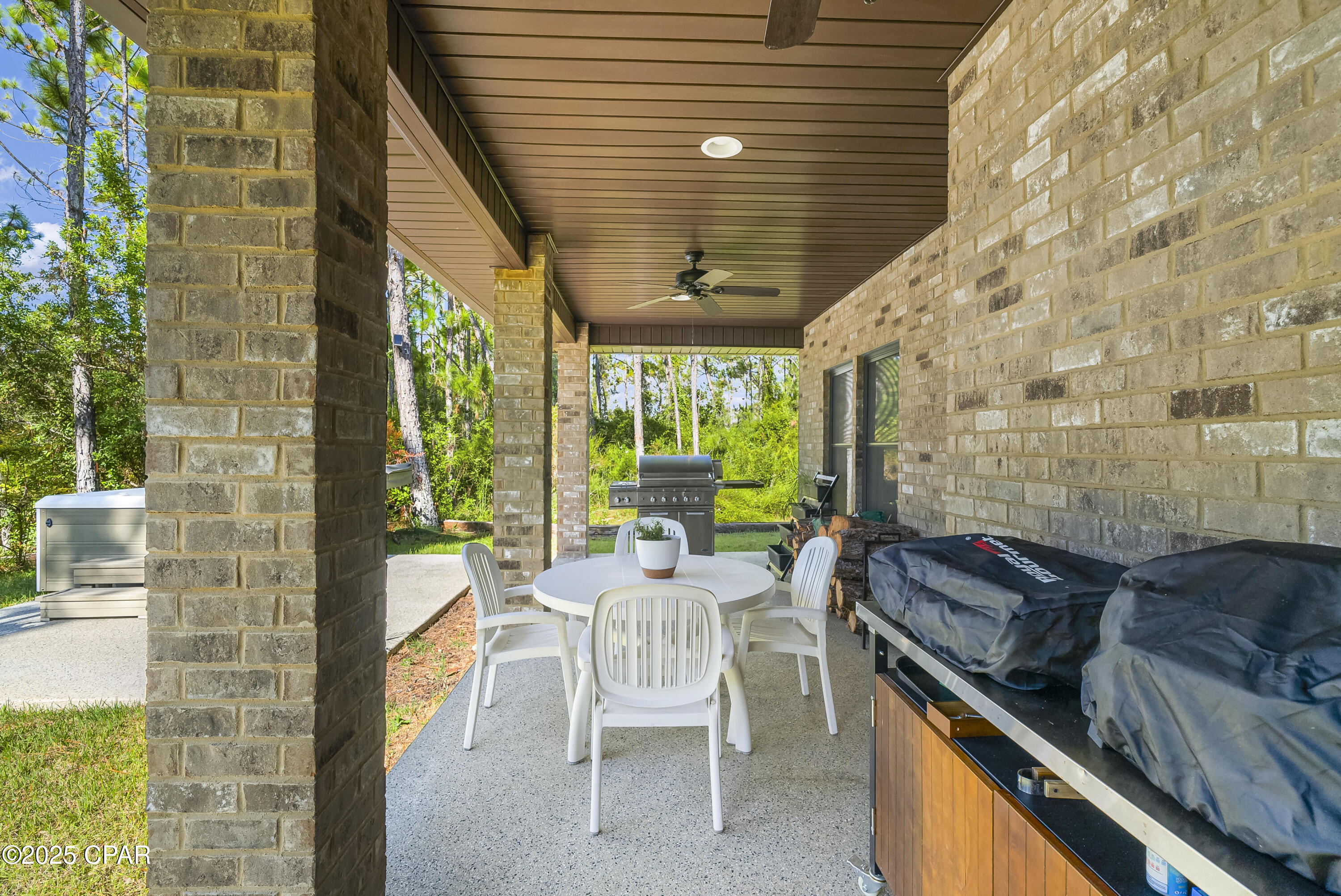 White Oaks - Residential