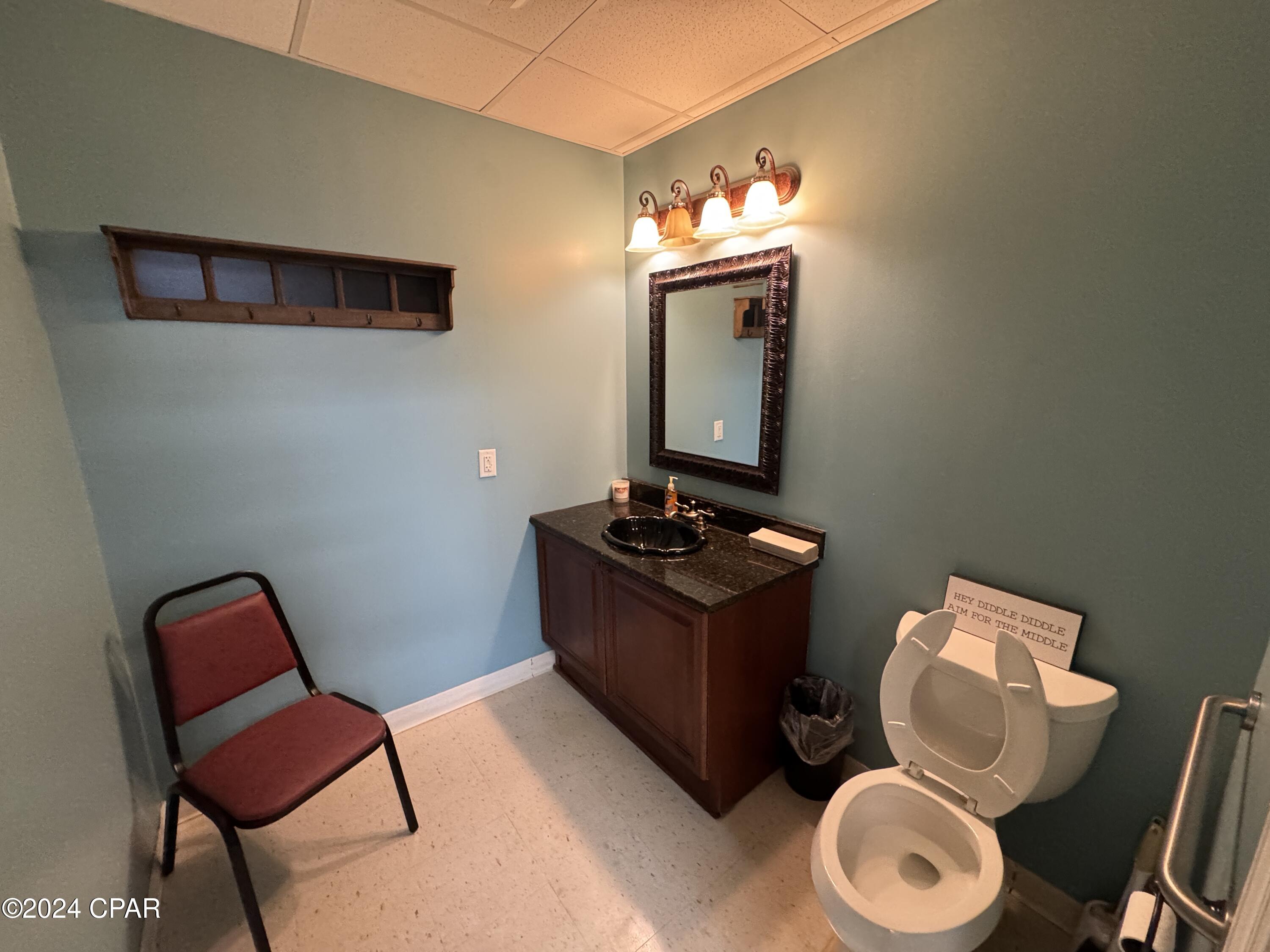 No Named Subdivision - Commercial Lease