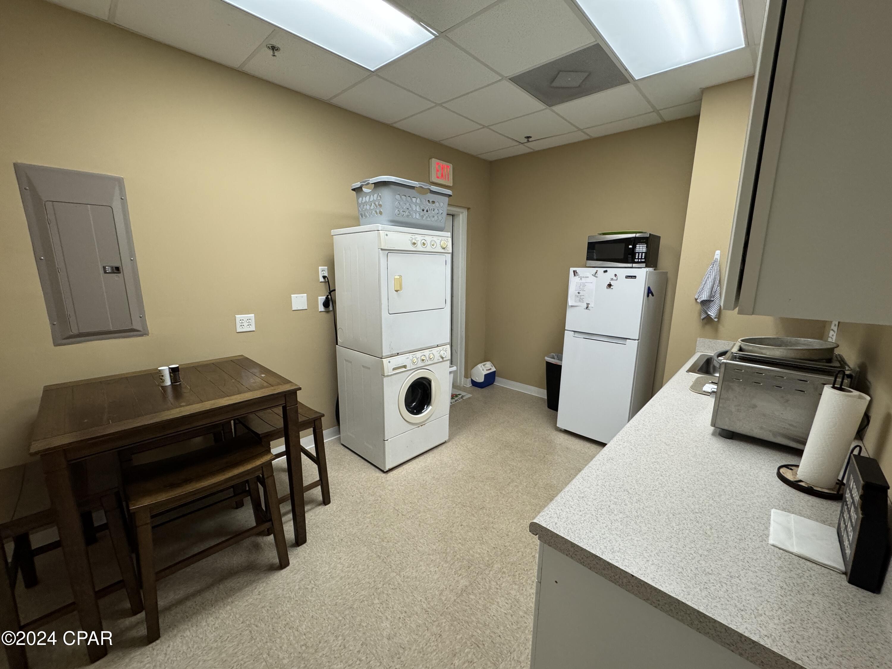 No Named Subdivision - Commercial Lease