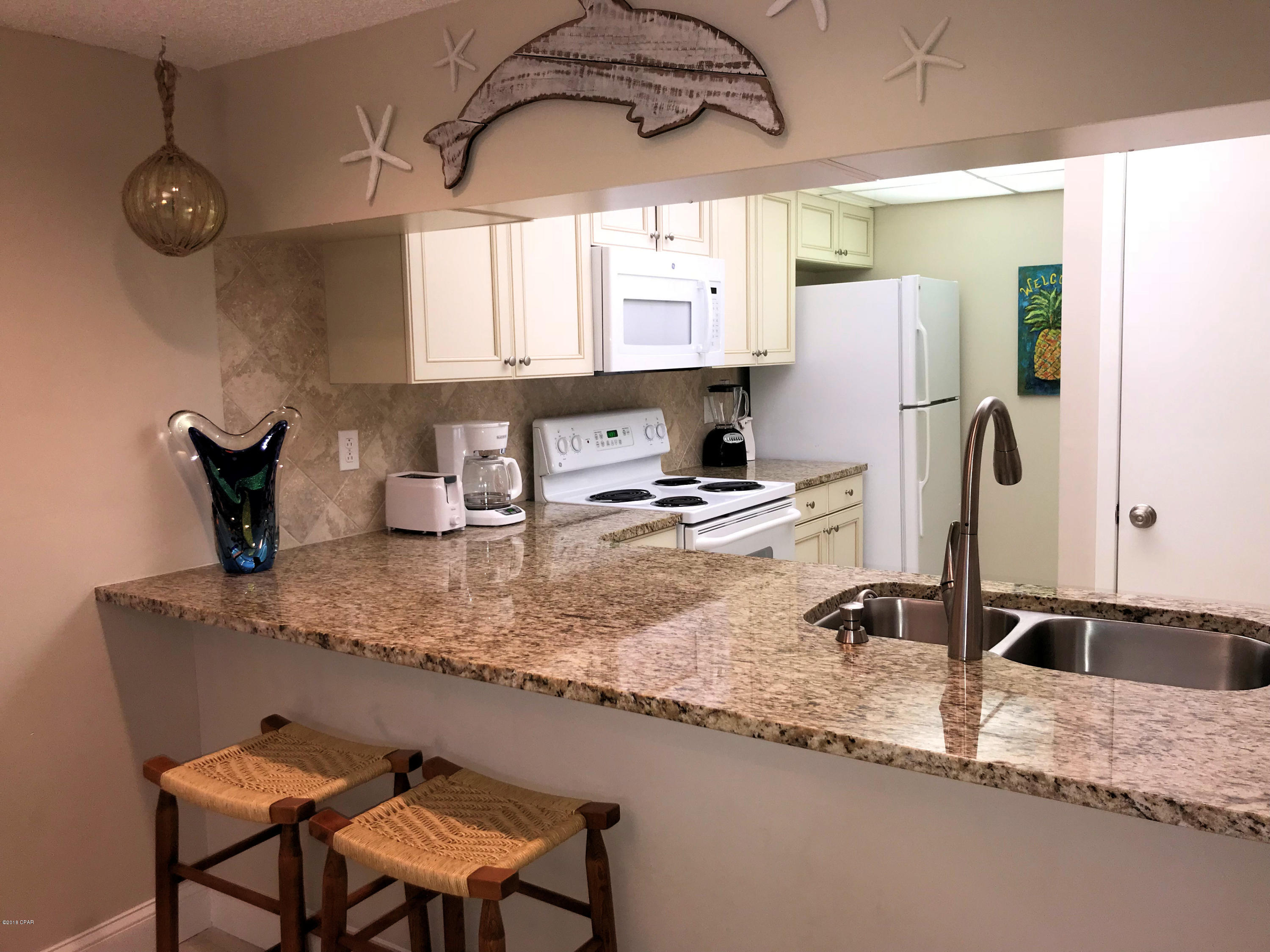 Edgewater Golf Villas V-B - Residential