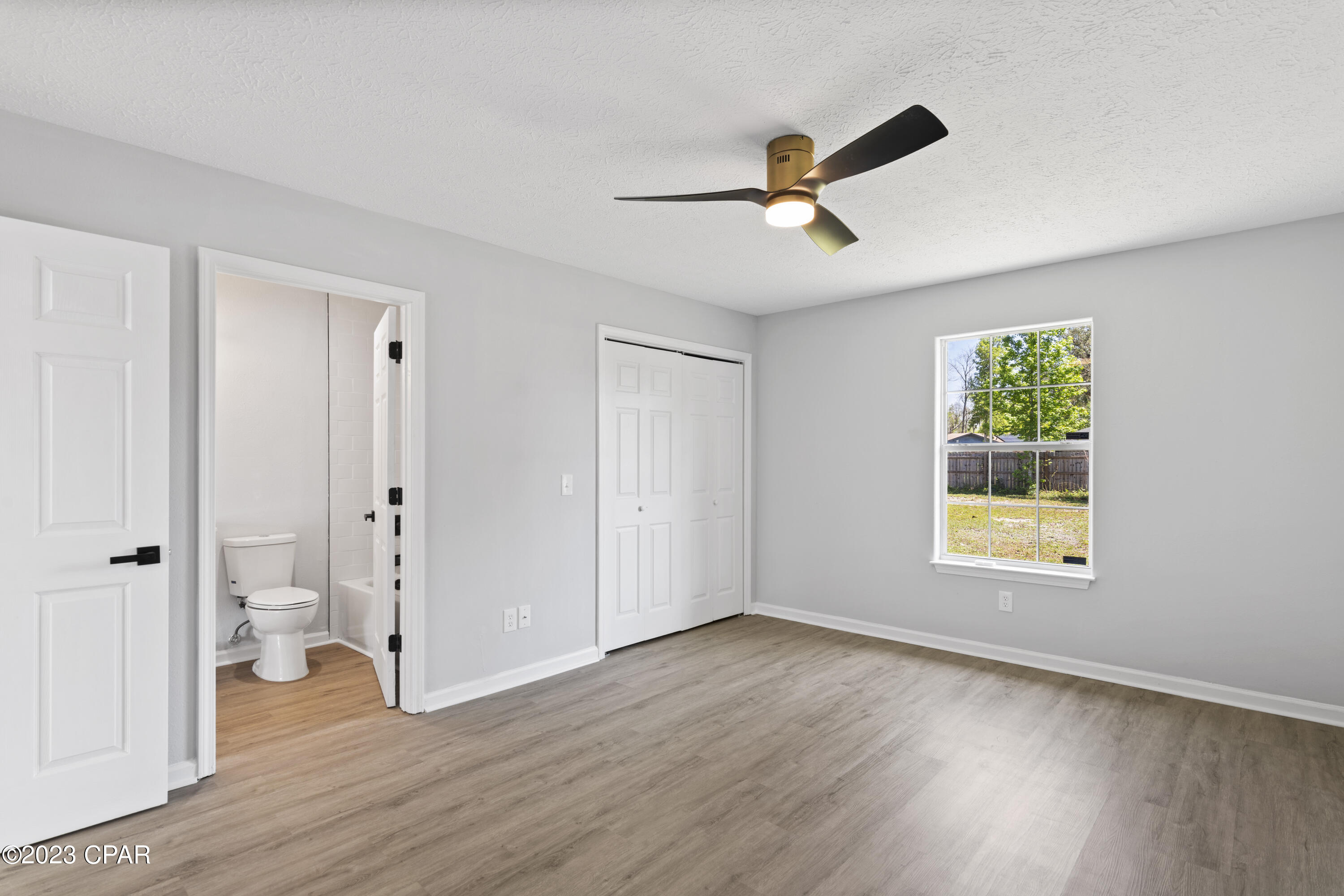 Imperial Oaks - Residential