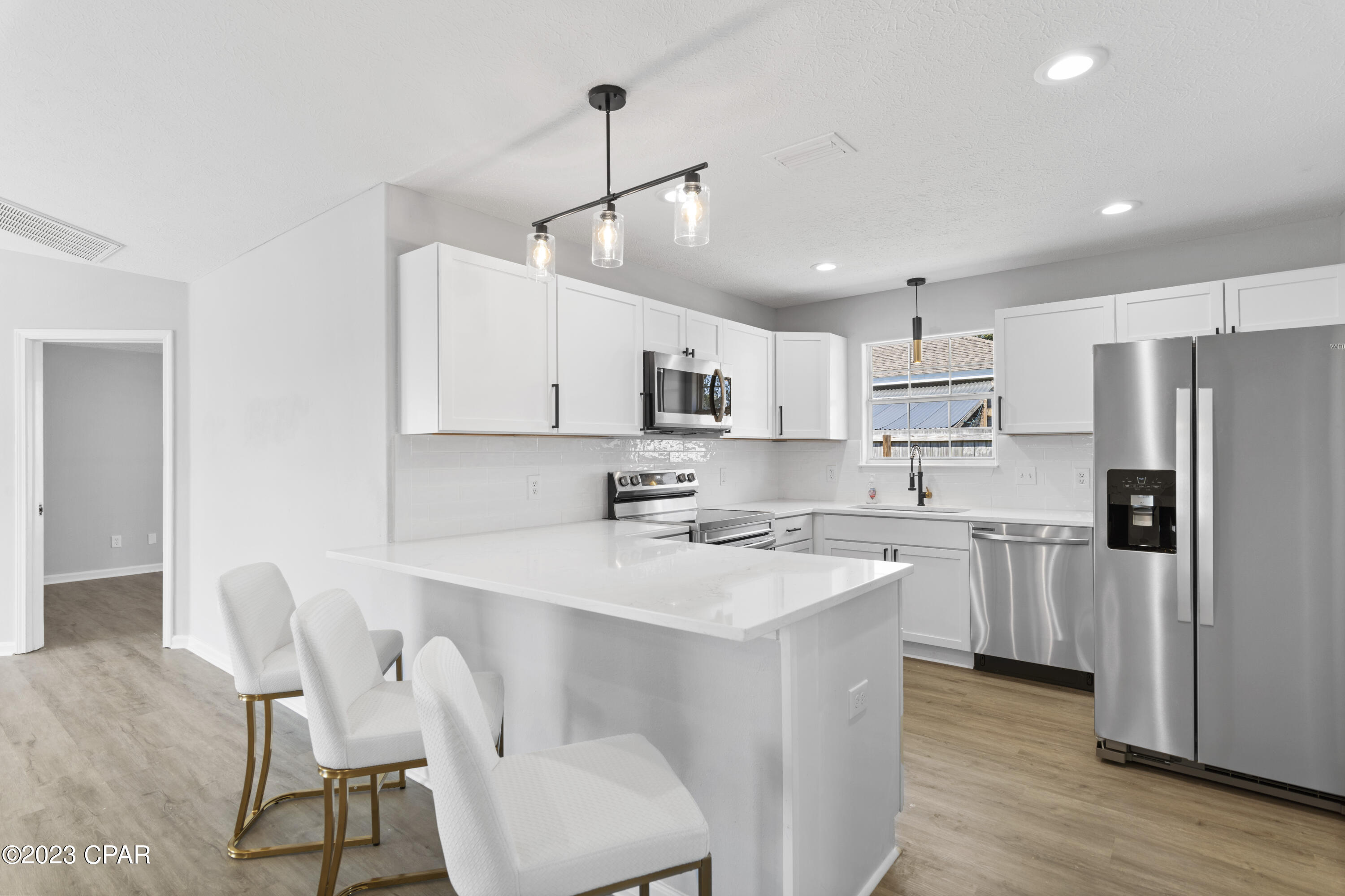 Imperial Oaks - Residential