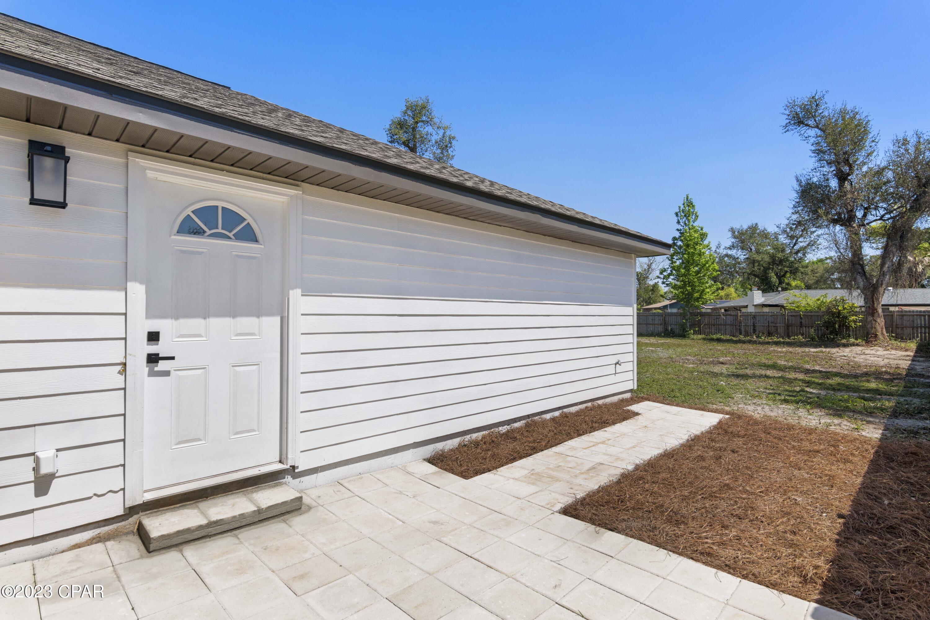 Imperial Oaks - Residential