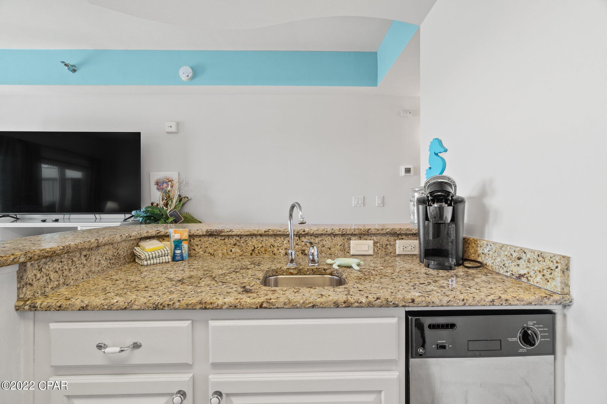 Carillon Beach Inn - Residential