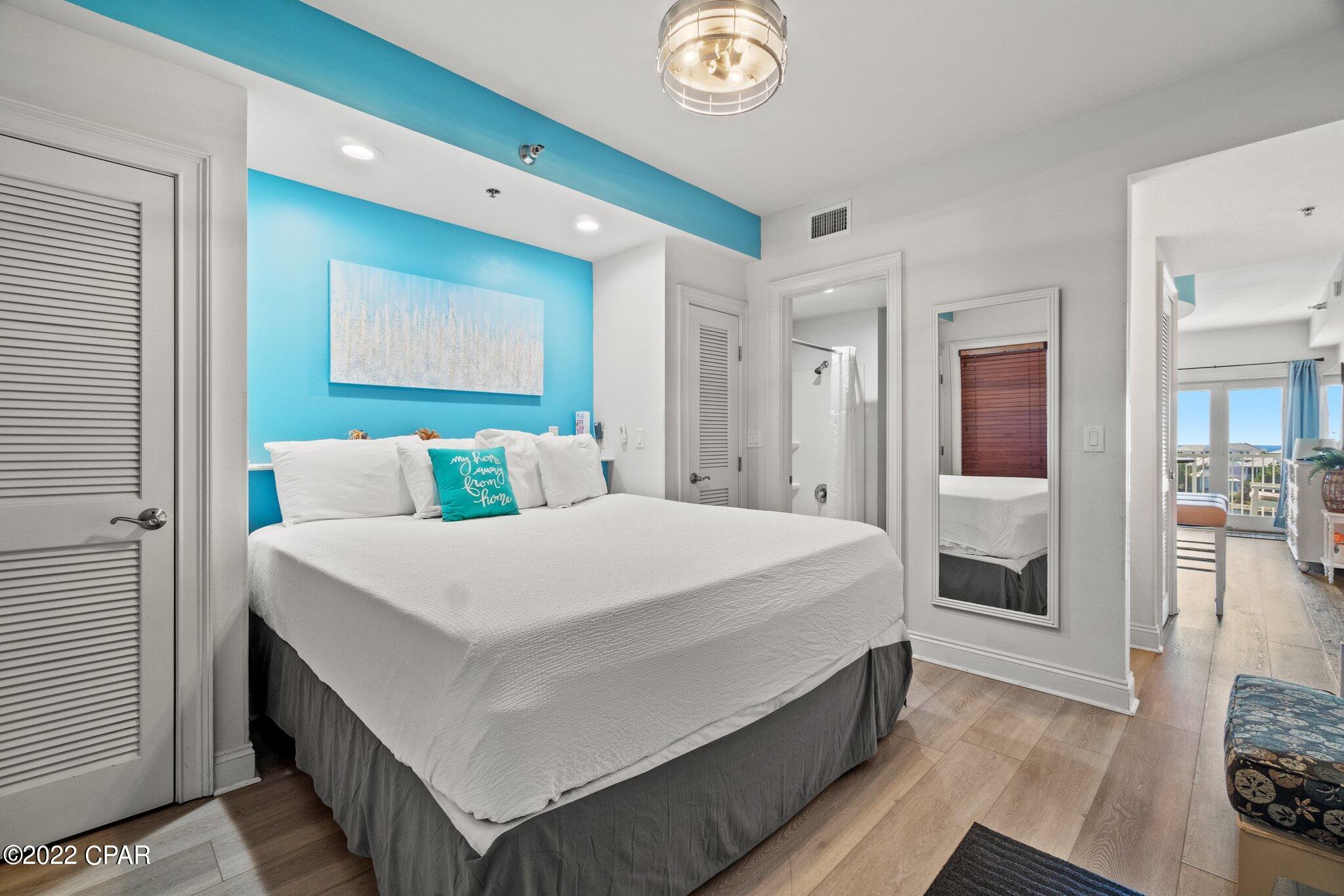 Carillon Beach Inn - Residential