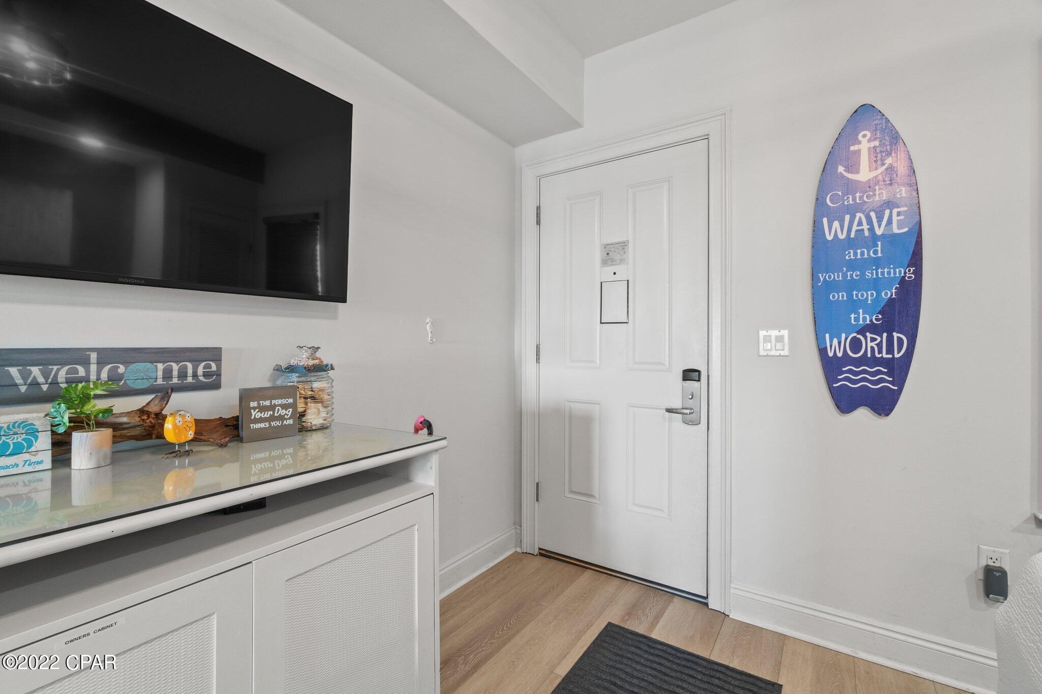 Carillon Beach Inn - Residential