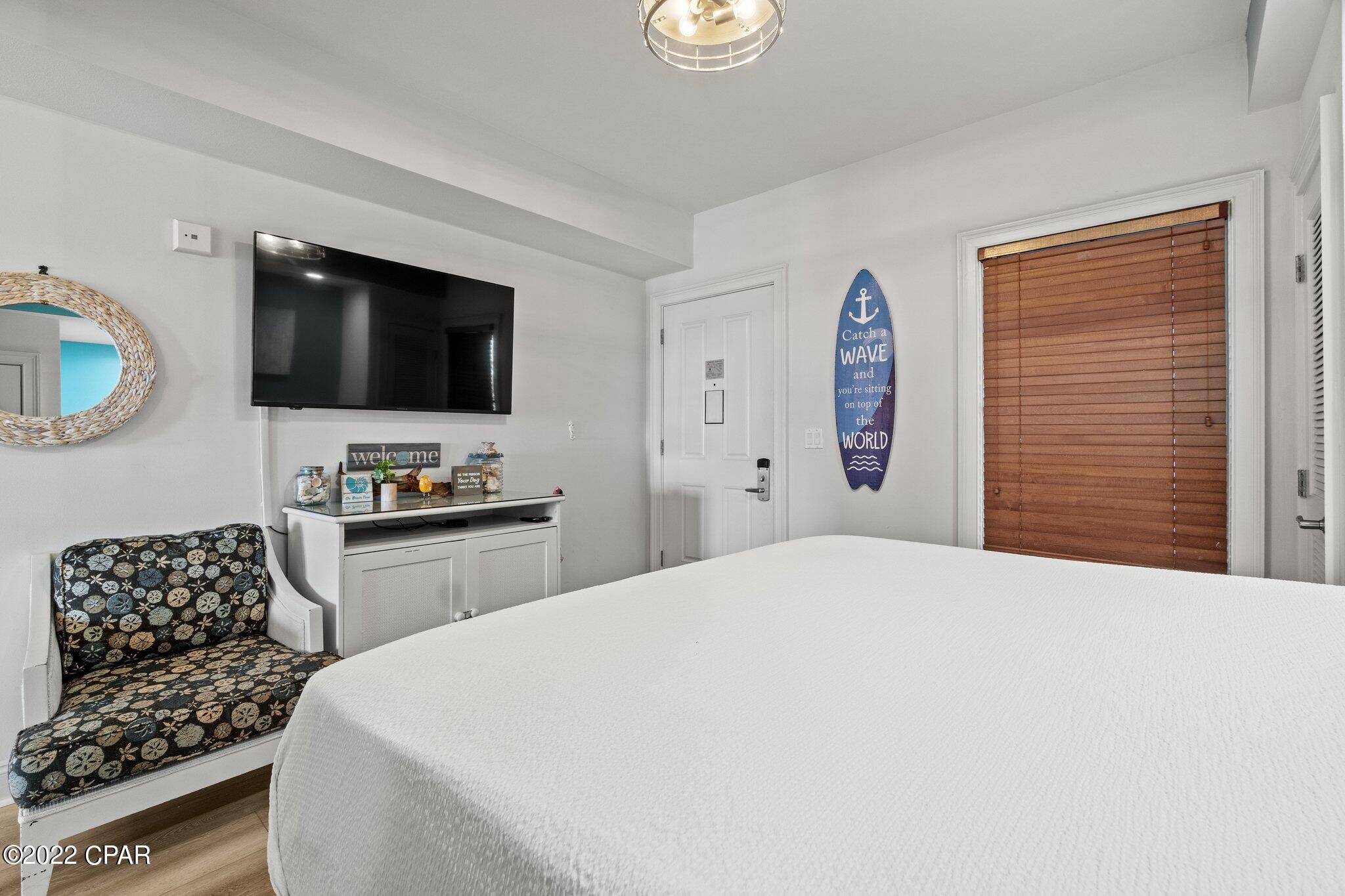 Carillon Beach Inn - Residential