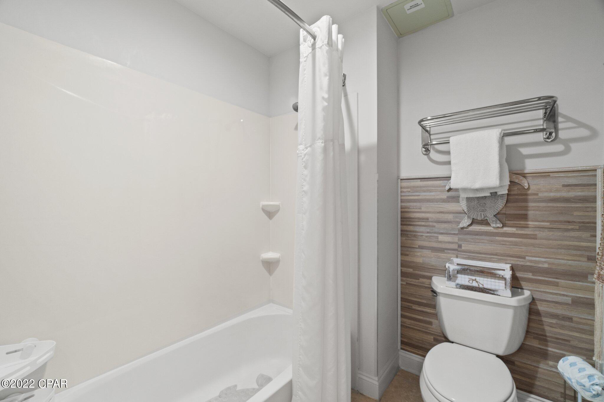 Carillon Beach Inn - Residential