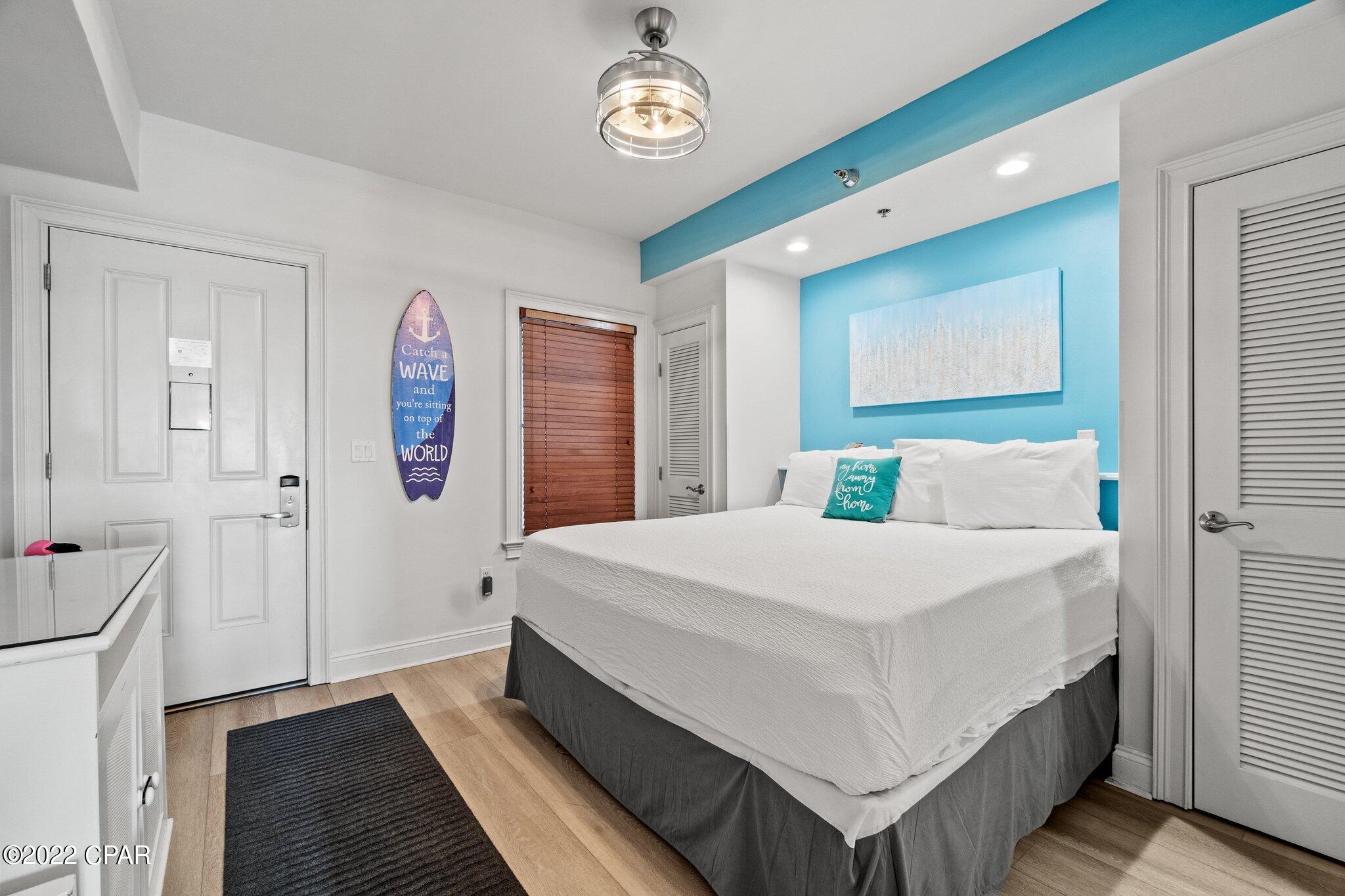 Carillon Beach Inn - Residential