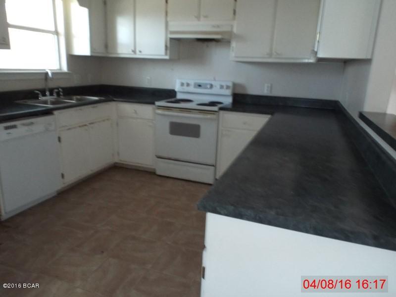 Pine Tree Place Unit 1 - Residential