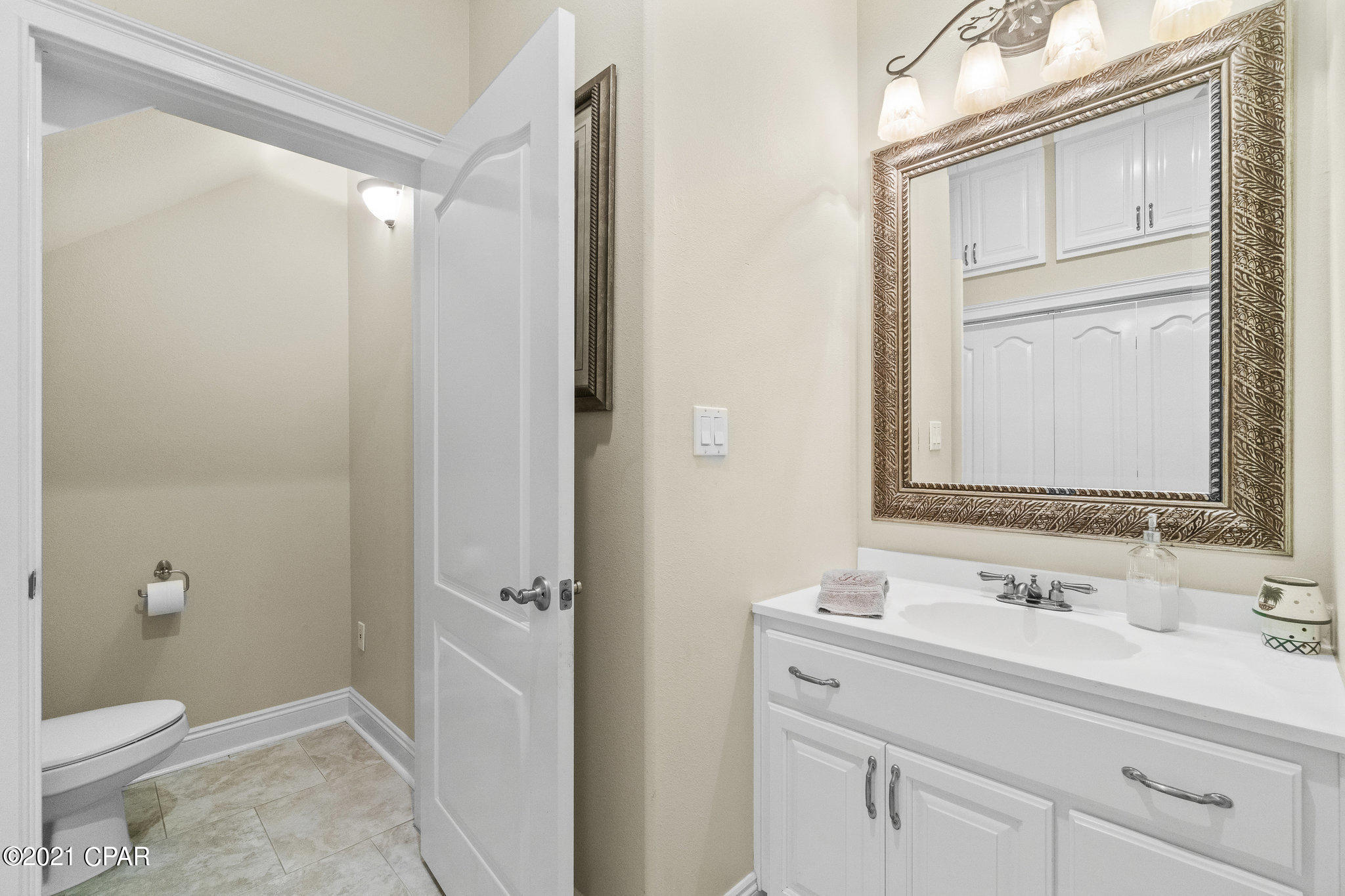 Santa Monica Beach - Residential