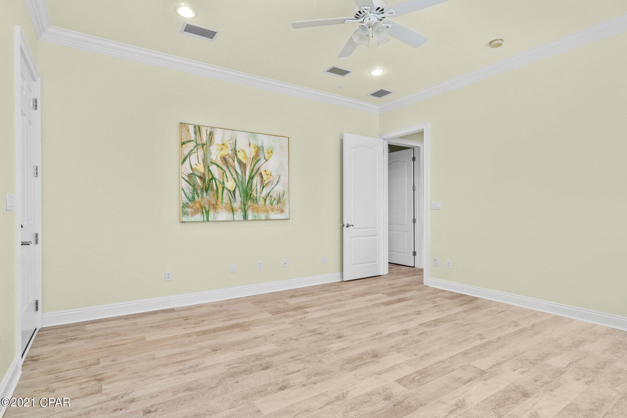 Santa Monica Beach - Residential