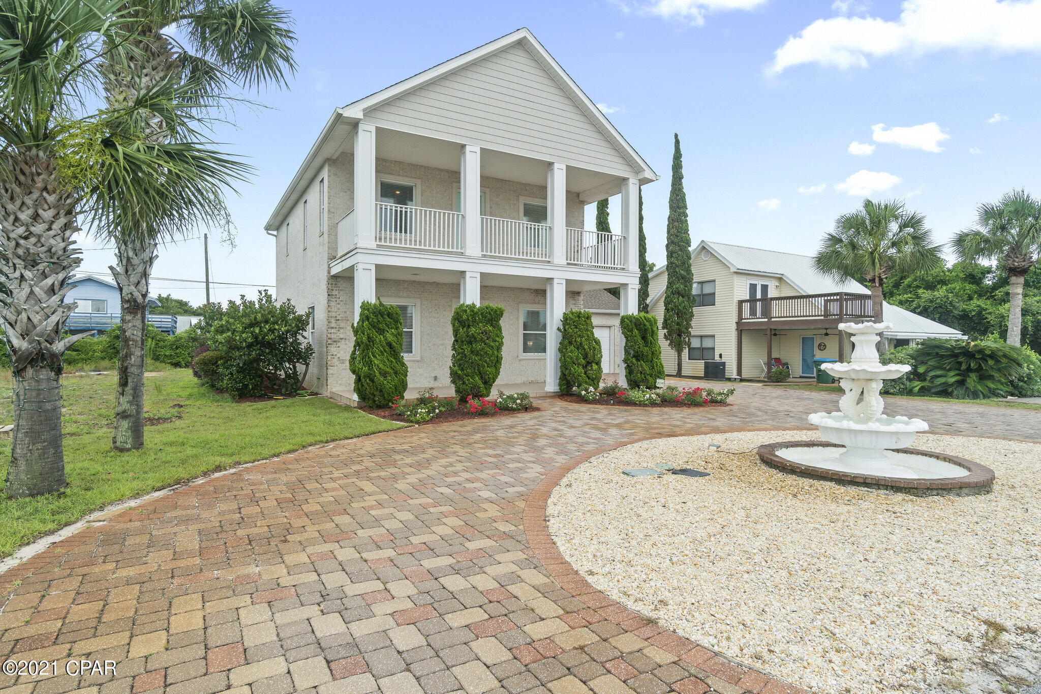 Santa Monica Beach - Residential