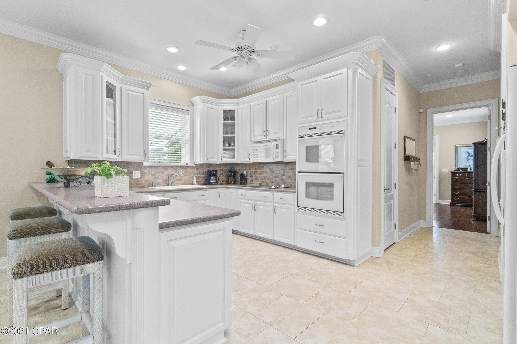 Santa Monica Beach - Residential