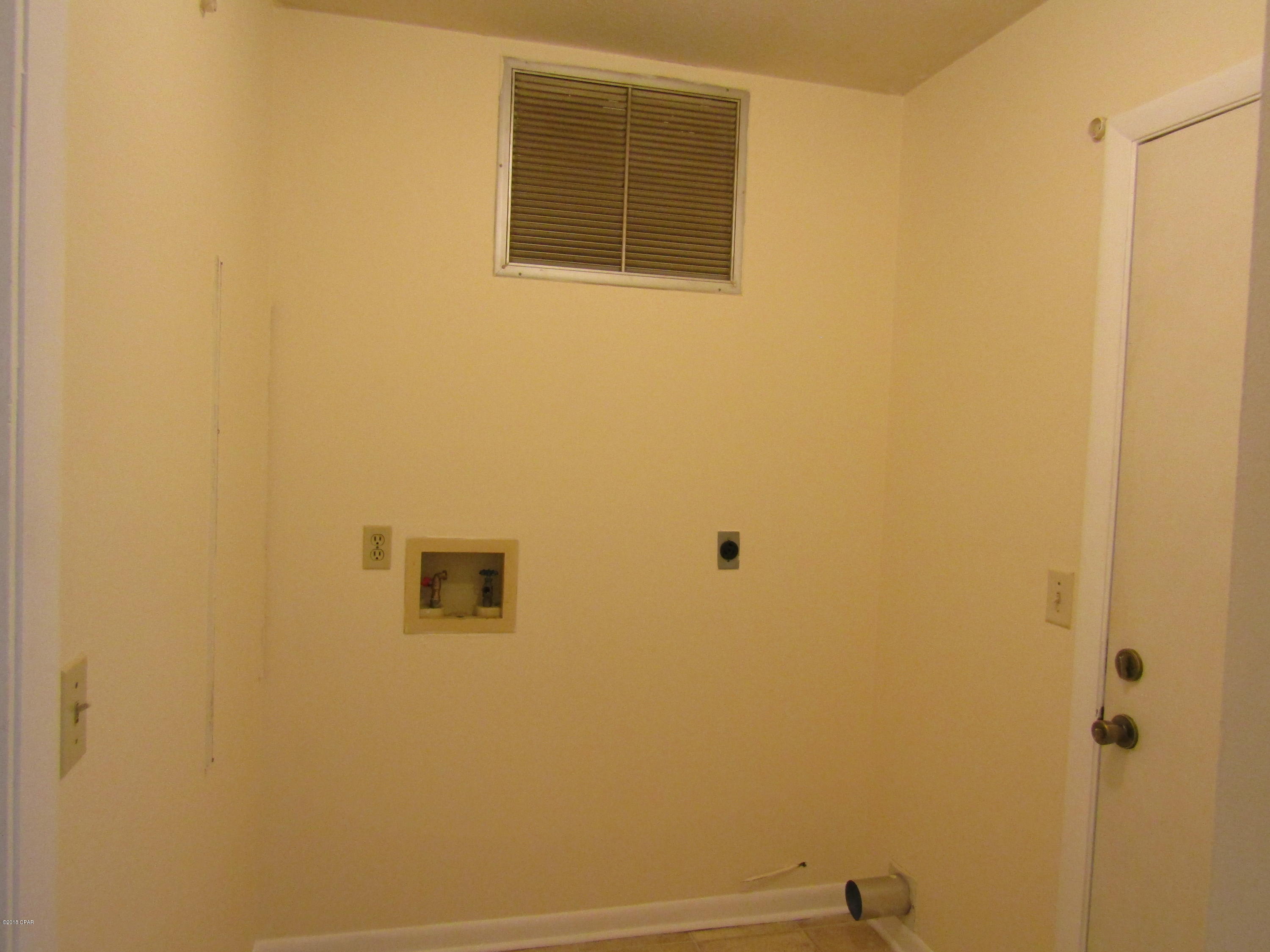 Shadow Bay Unit 1 - Residential Lease