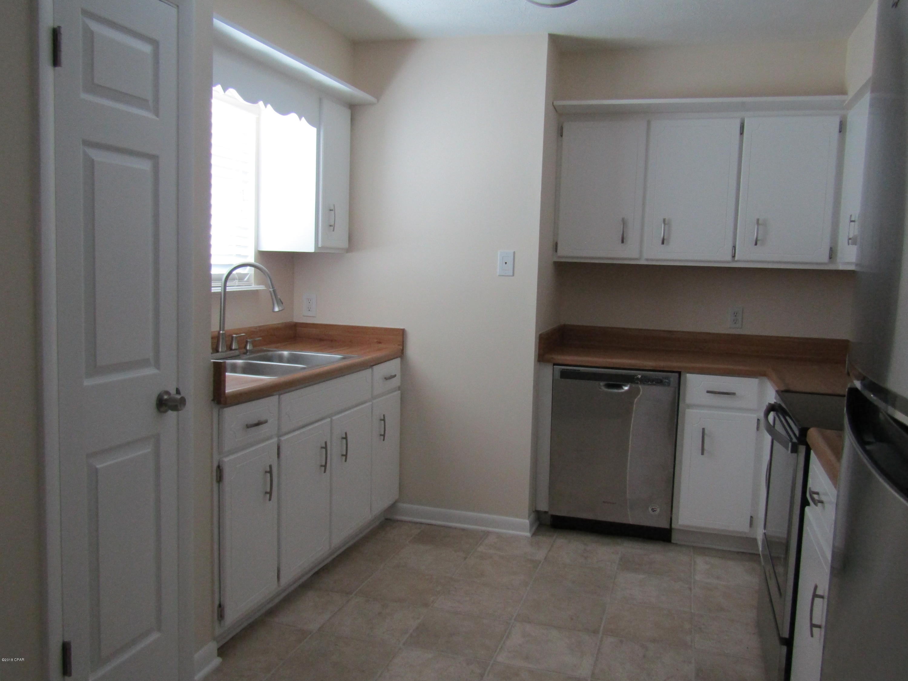 Shadow Bay Unit 1 - Residential Lease