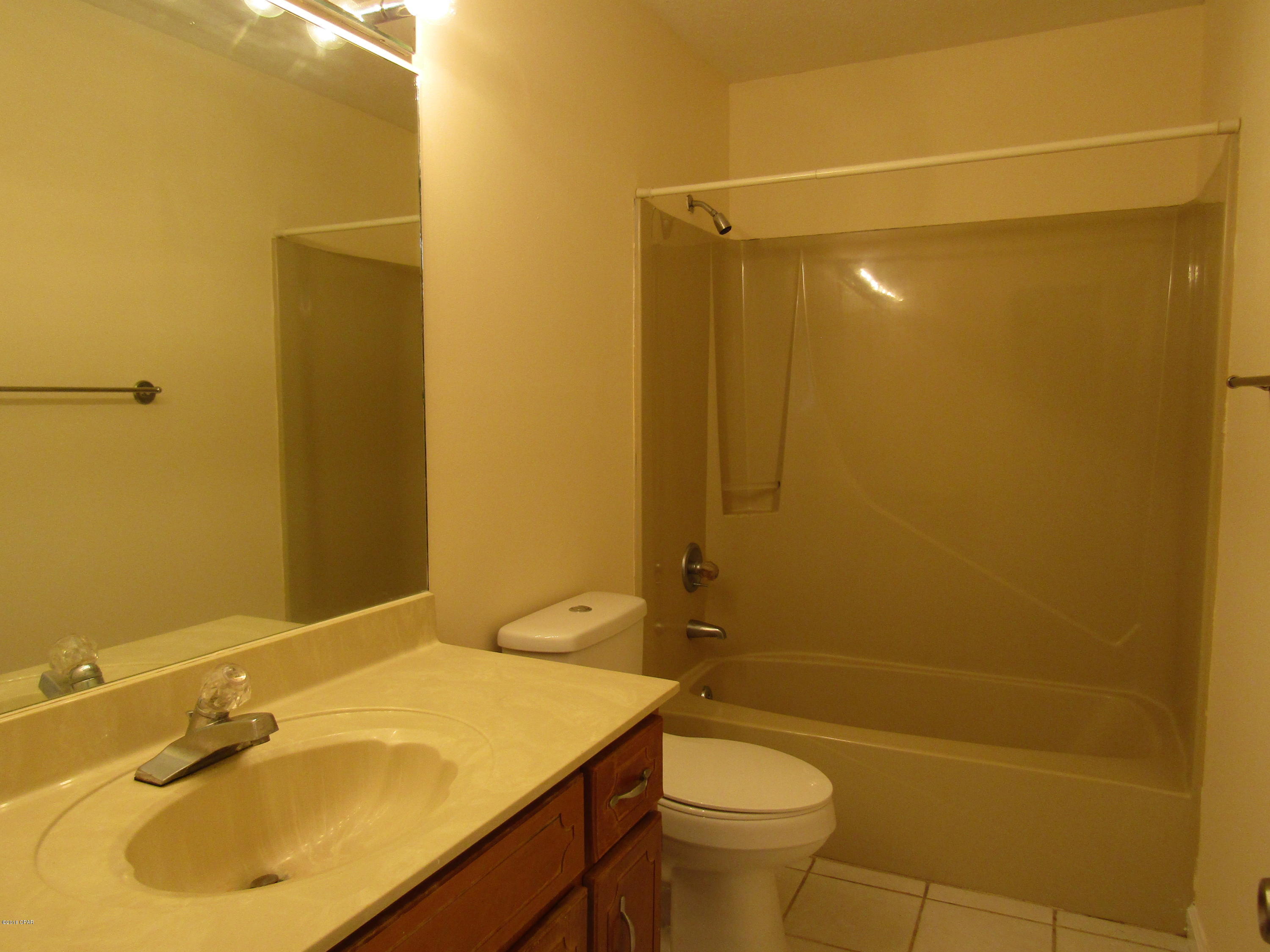 Shadow Bay Unit 1 - Residential Lease