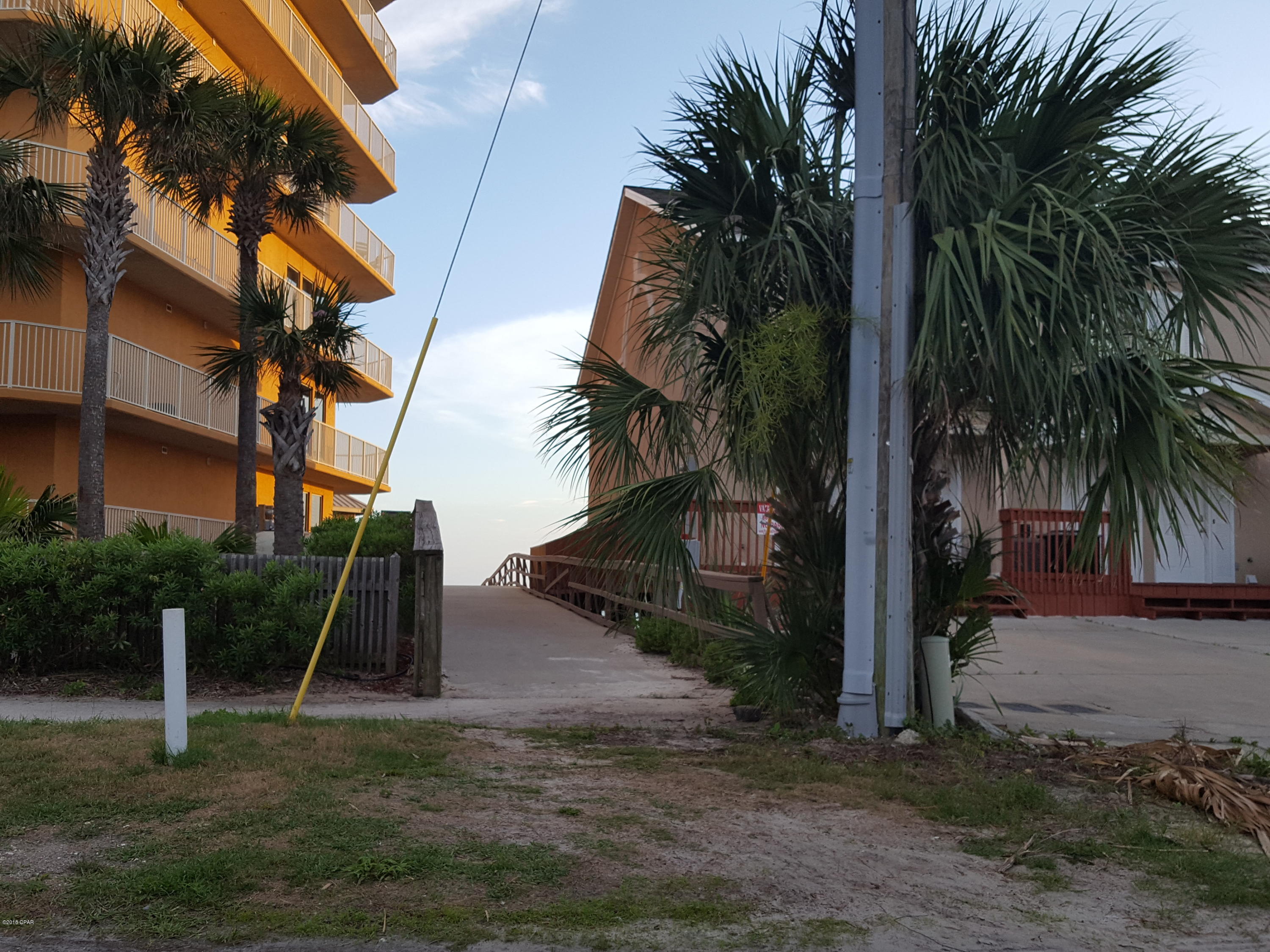 Sand Drift Townhouses - Residential