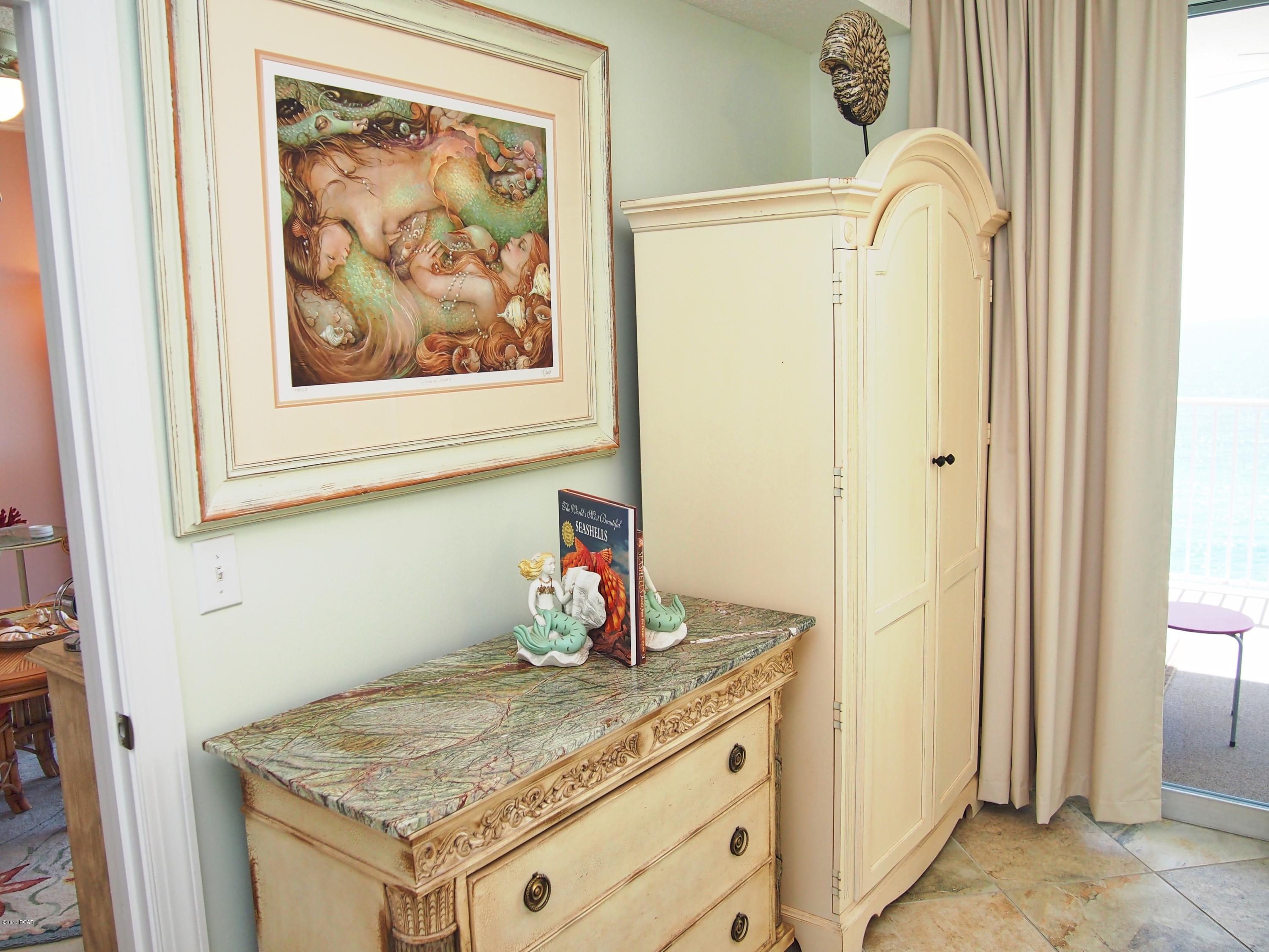 Tropic Winds - Residential