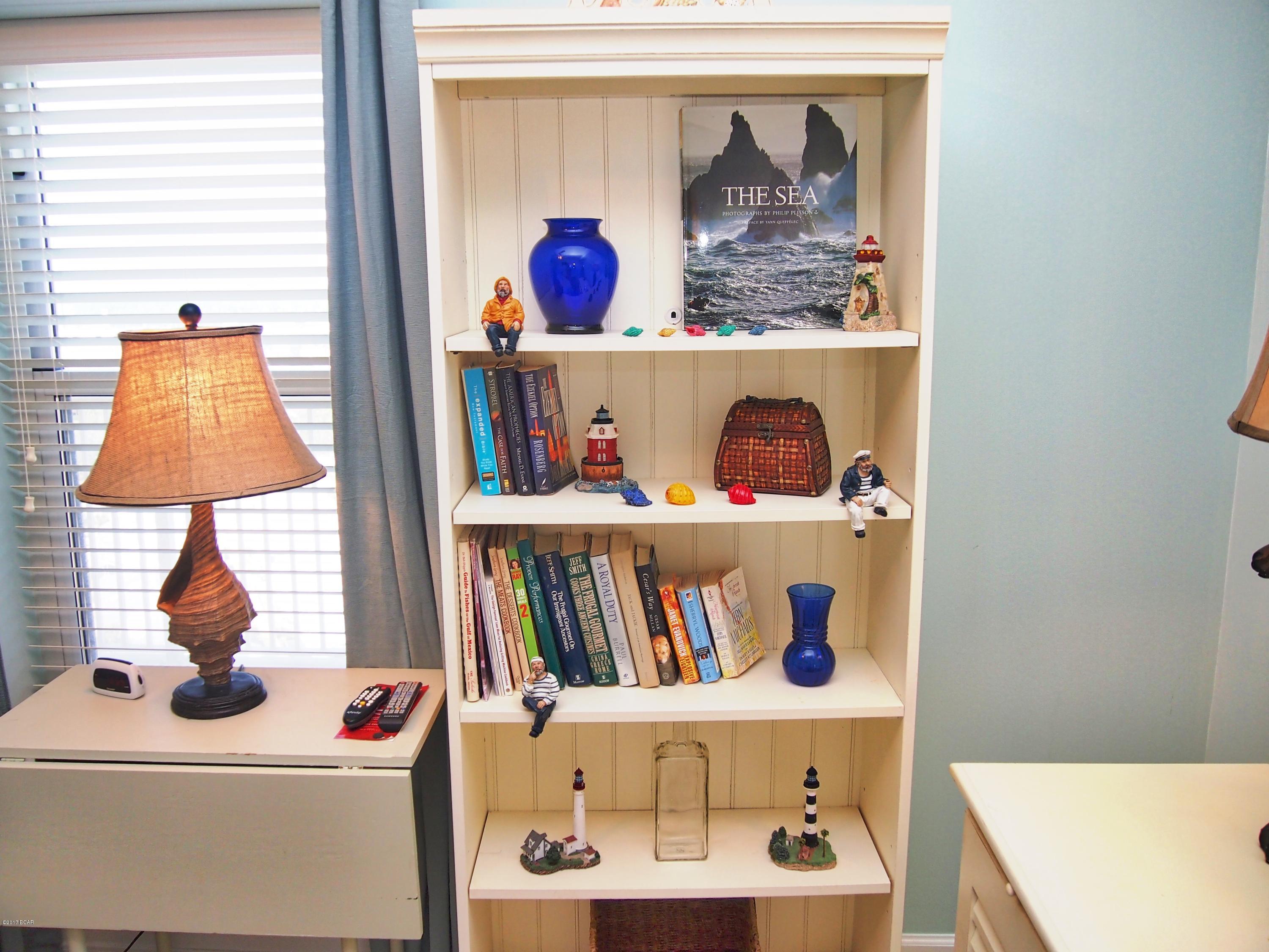 Tropic Winds - Residential