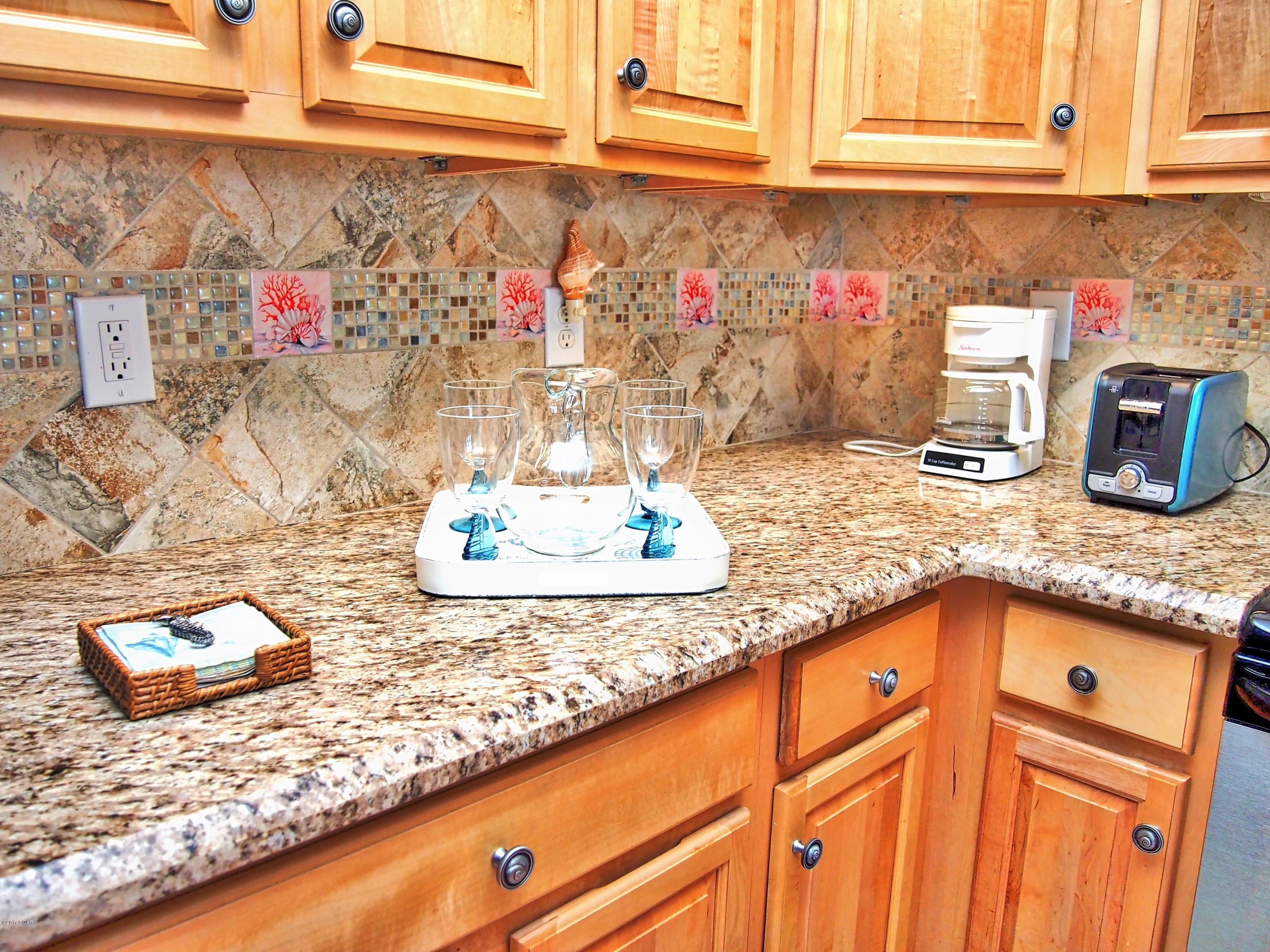 Tropic Winds - Residential