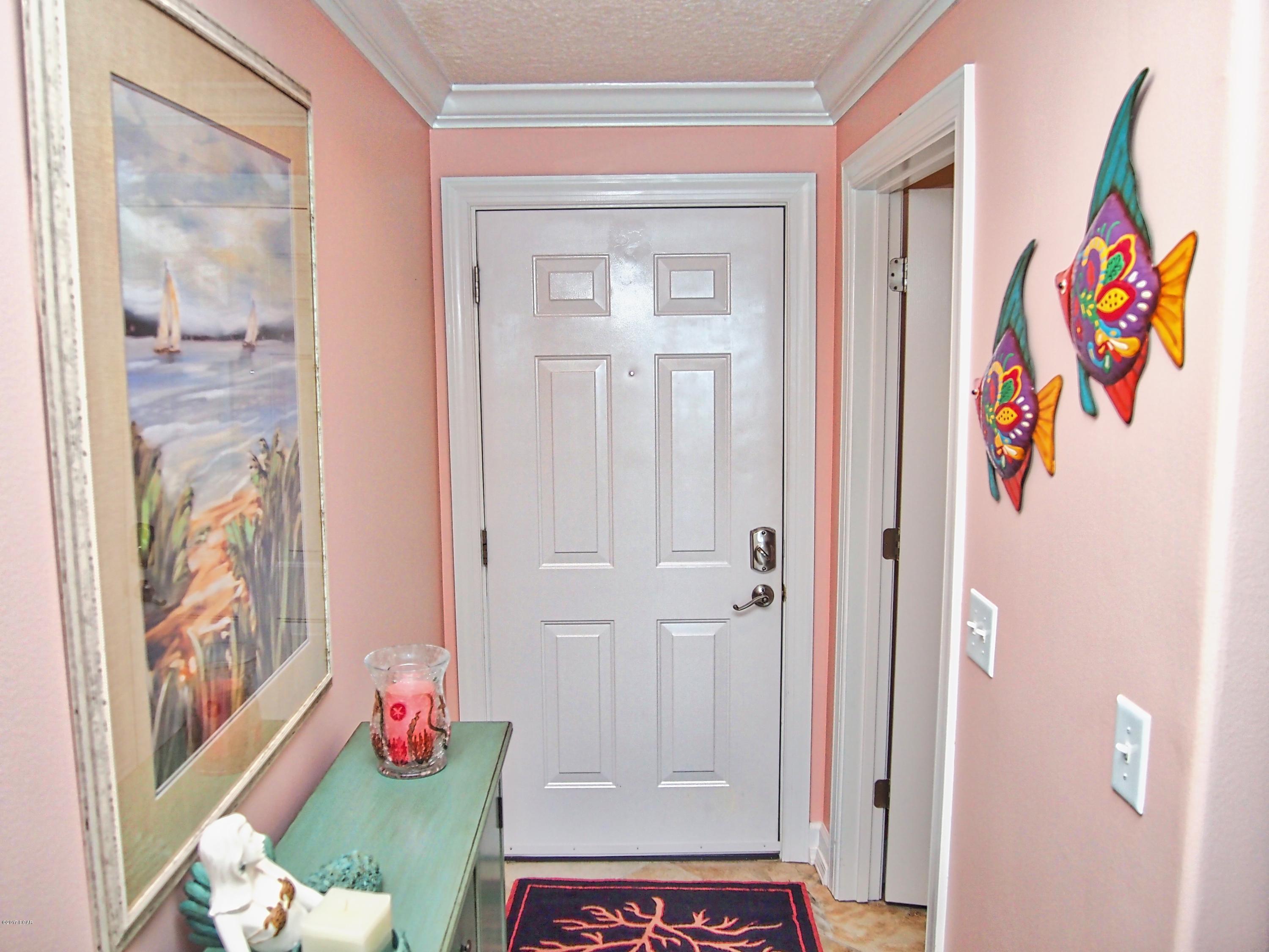 Tropic Winds - Residential