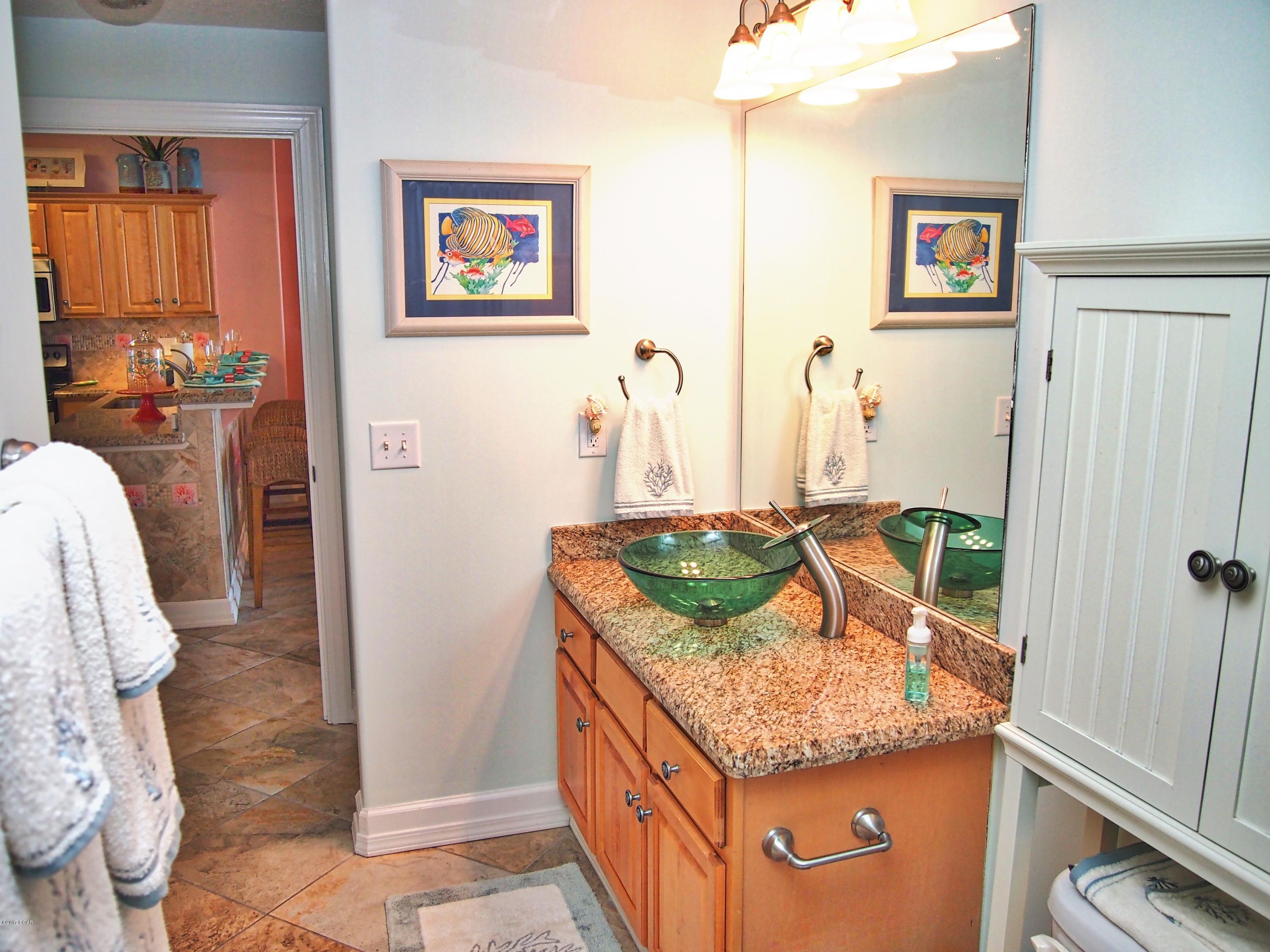 Tropic Winds - Residential