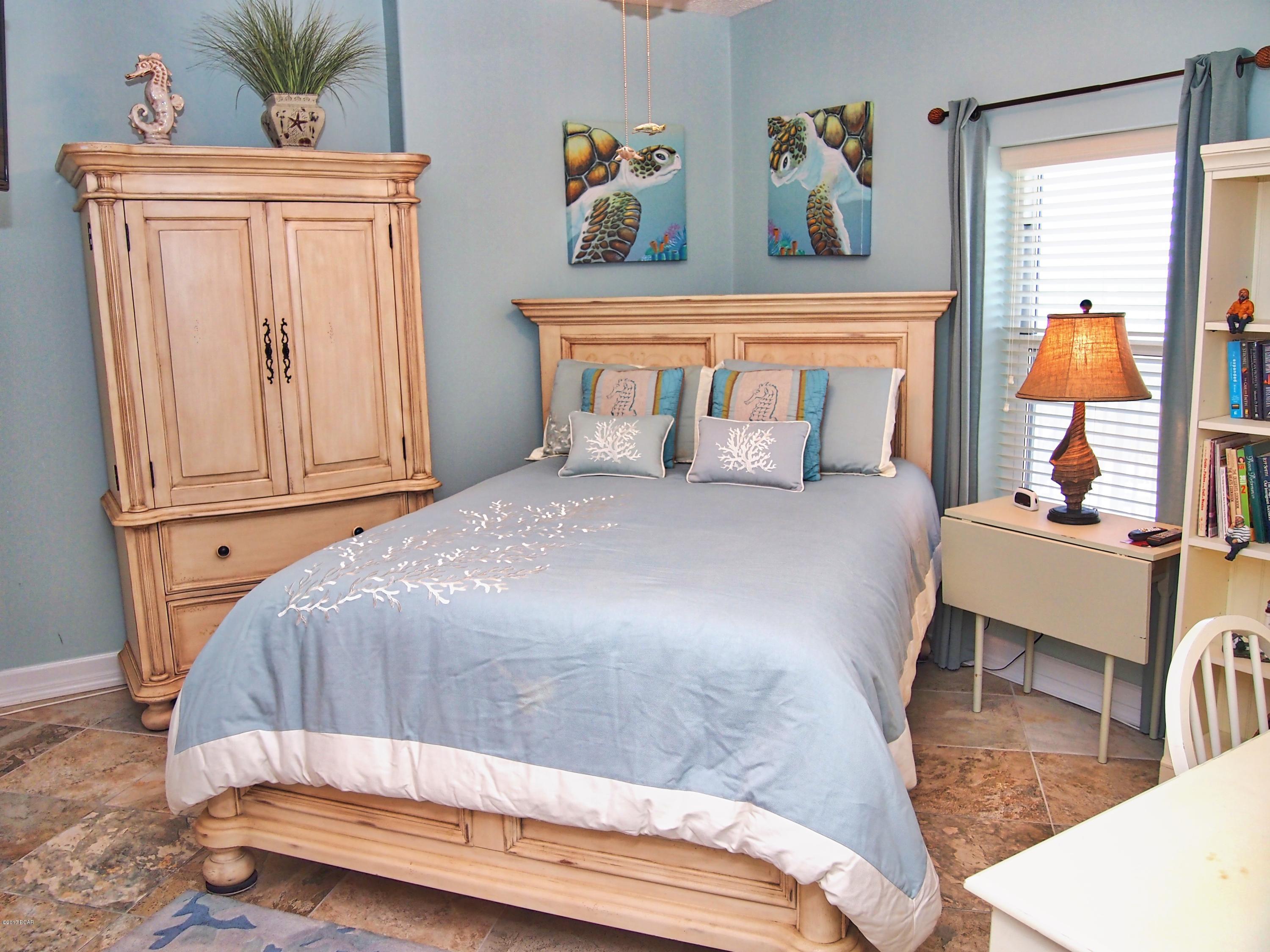 Tropic Winds - Residential