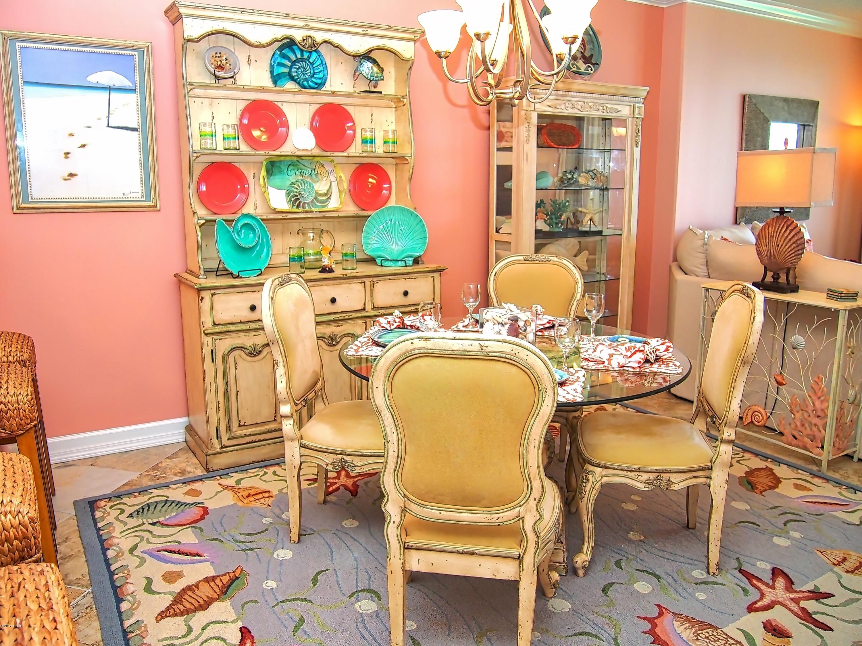 Tropic Winds - Residential