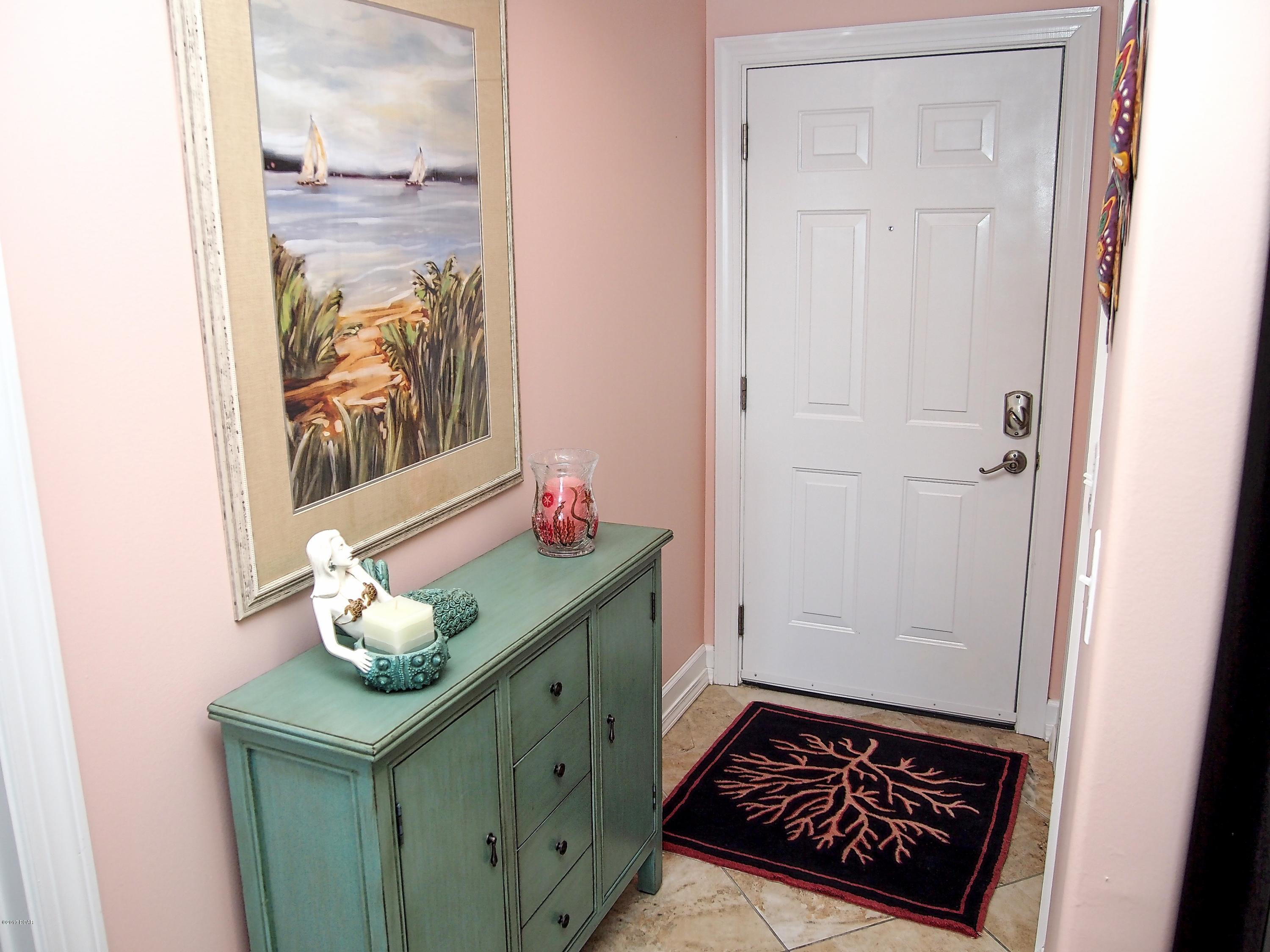 Tropic Winds - Residential