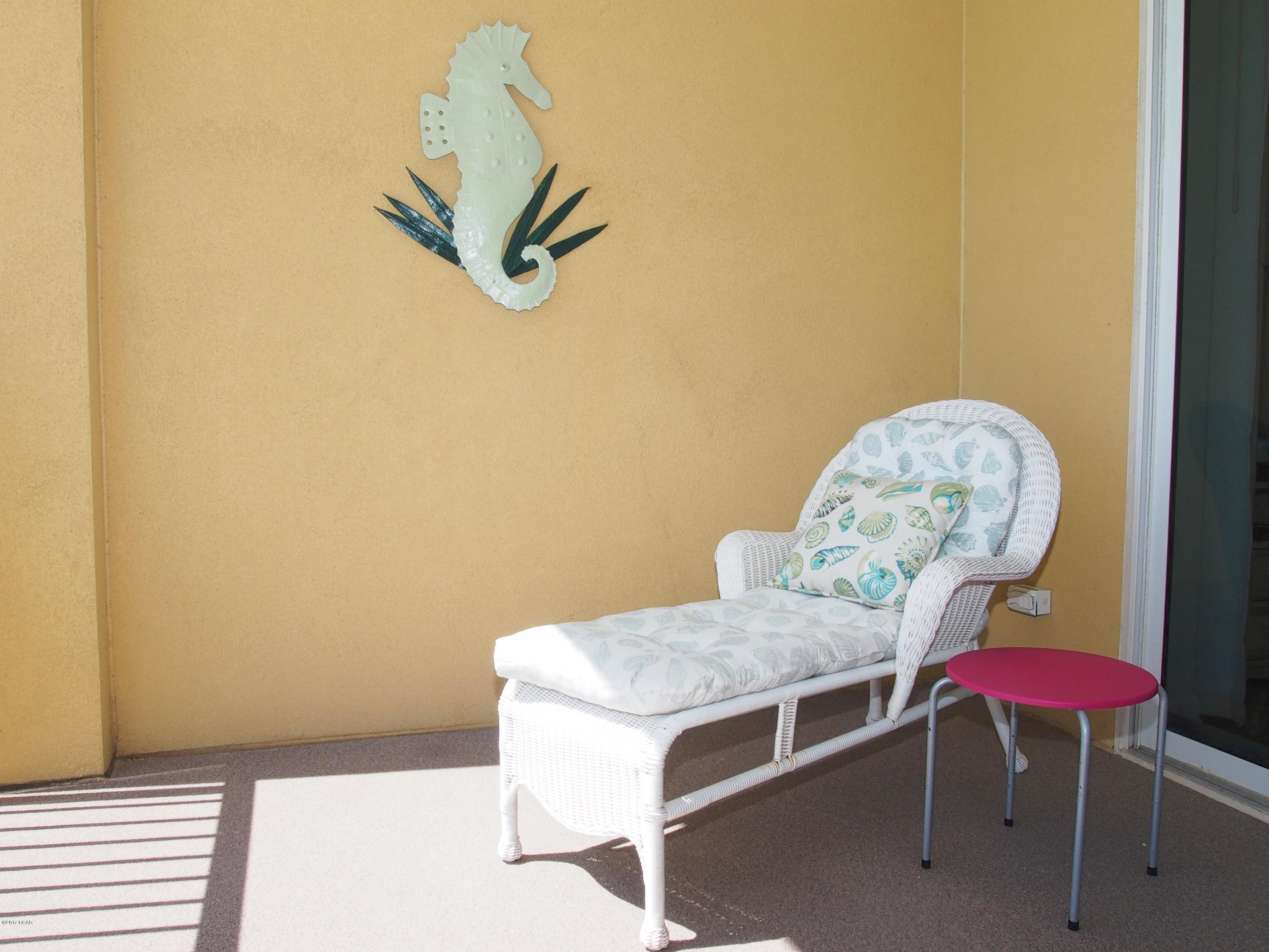 Tropic Winds - Residential