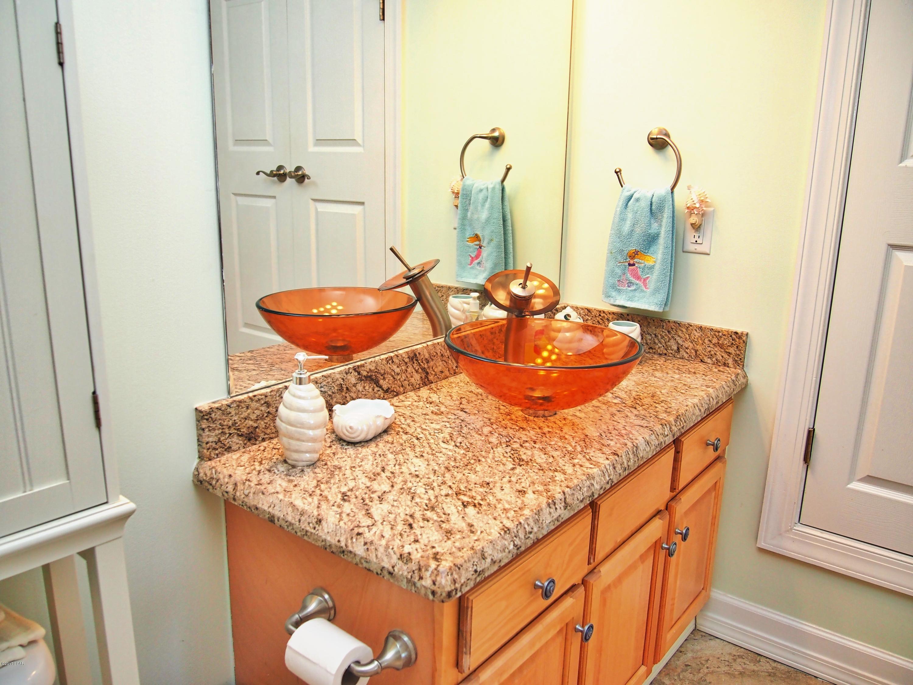 Tropic Winds - Residential