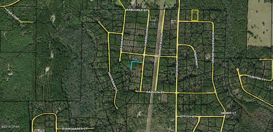 Building lot located in Compass Lake in the Hills.  Enjoy all the amenities being afforded a land owner in this subdivision. Located within 45 minutes of the Panama City International airport, the beautiful Panama City Beaches, & Tyndall Air Force Base.