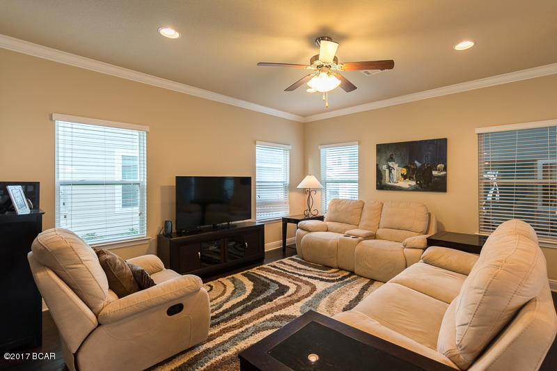 Magnolia Bay Club - Residential