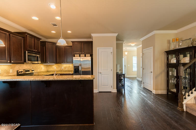 Magnolia Bay Club - Residential