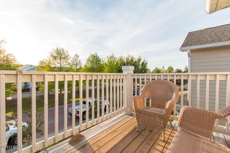 Magnolia Bay Club - Residential