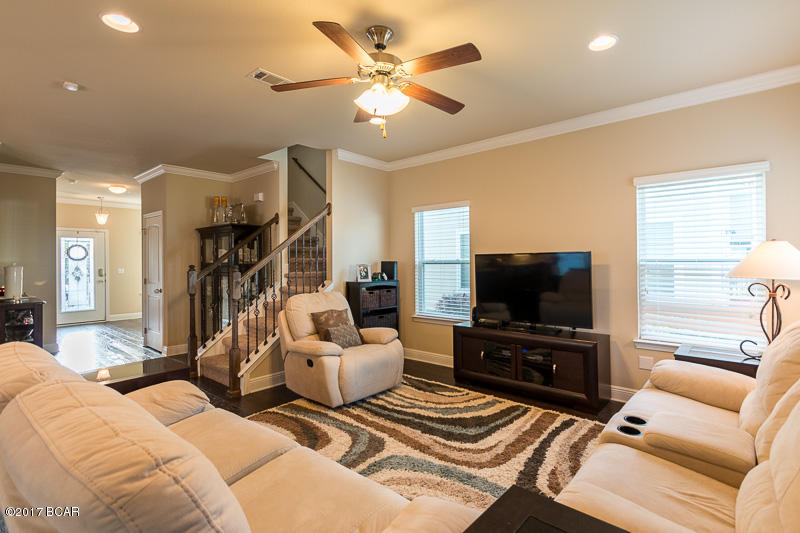 Magnolia Bay Club - Residential