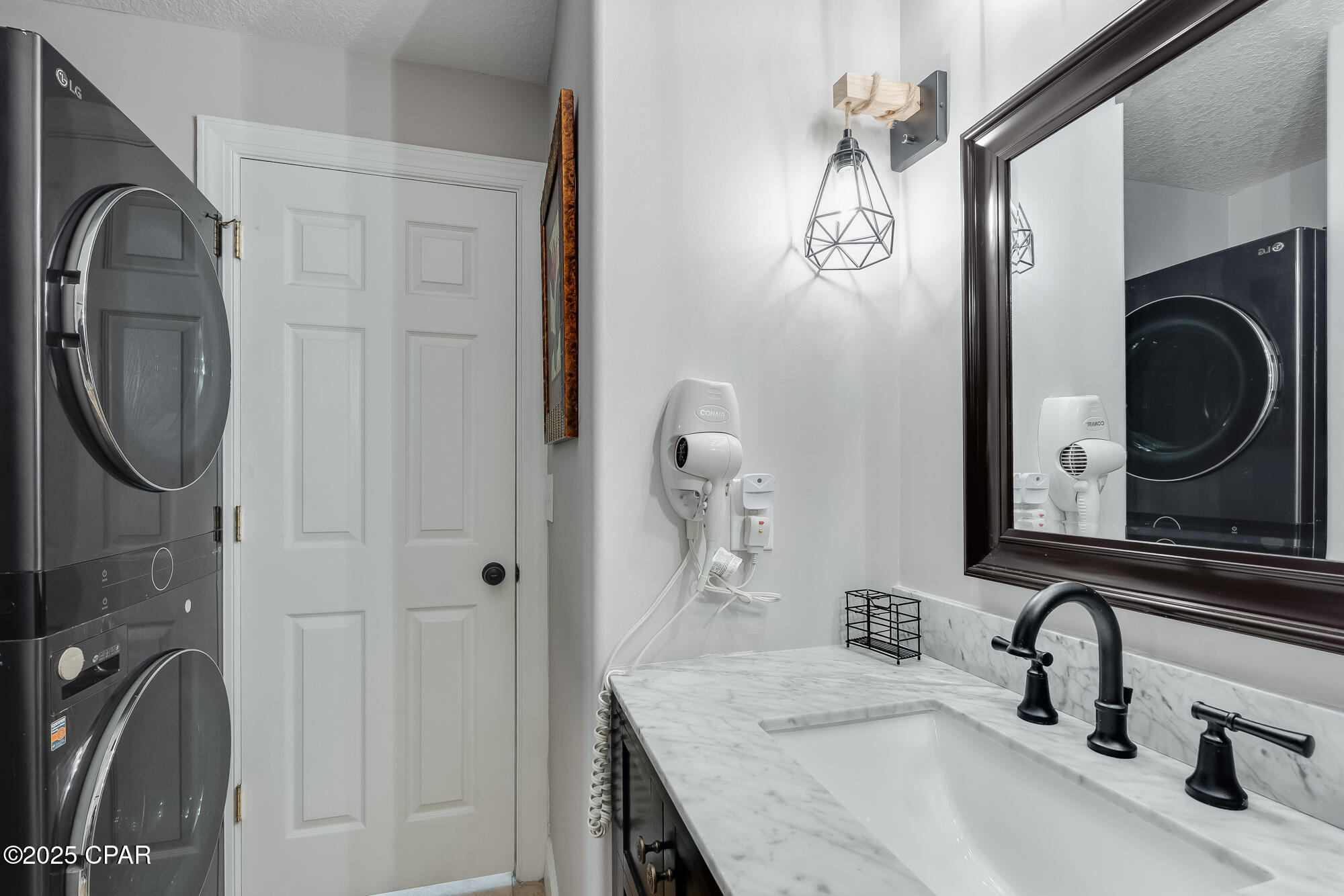 Ocean Ritz - Residential