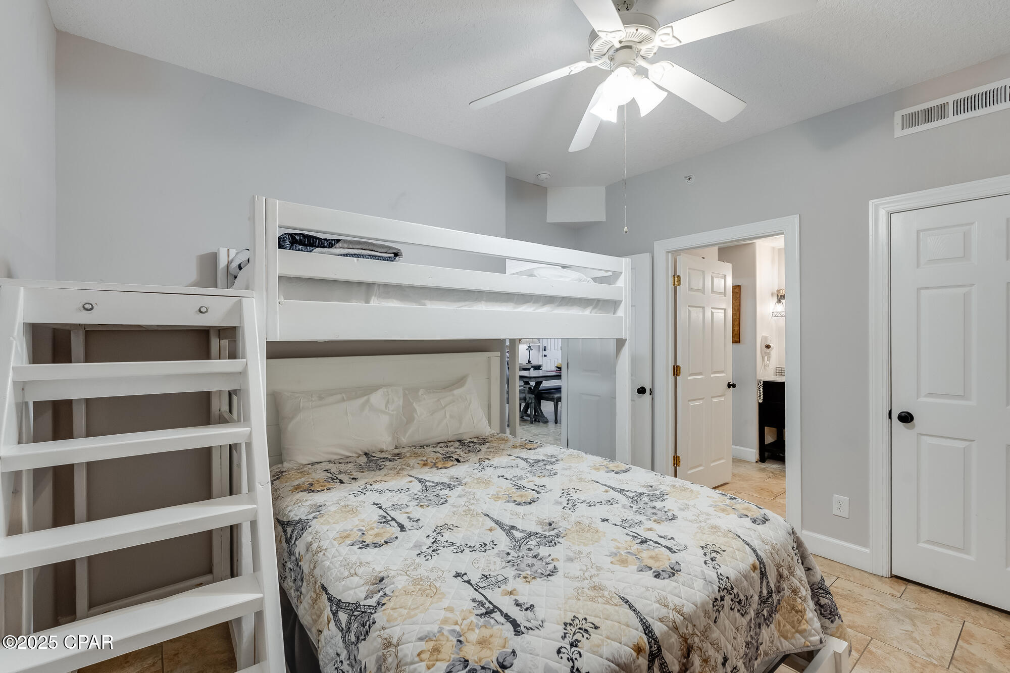 Ocean Ritz - Residential