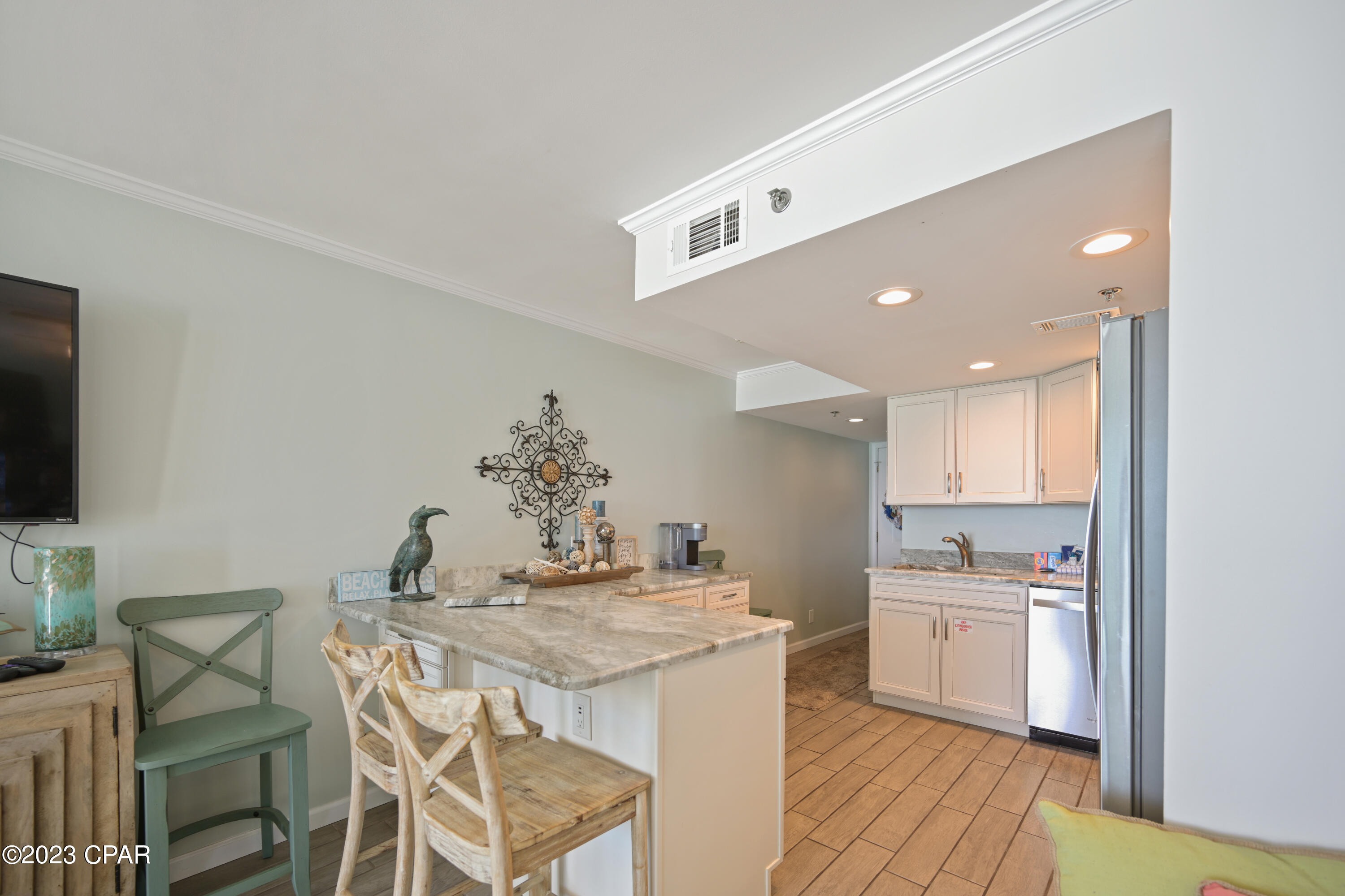 Sunbird Condo - Residential