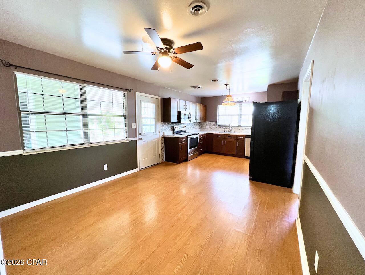 Lake Drive Heights 1st - Residential