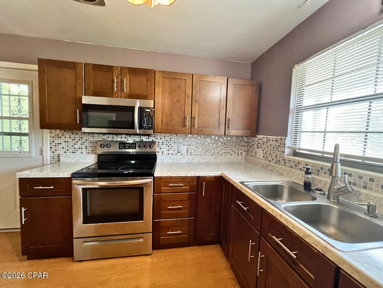 Lake Drive Heights 1st - Residential
