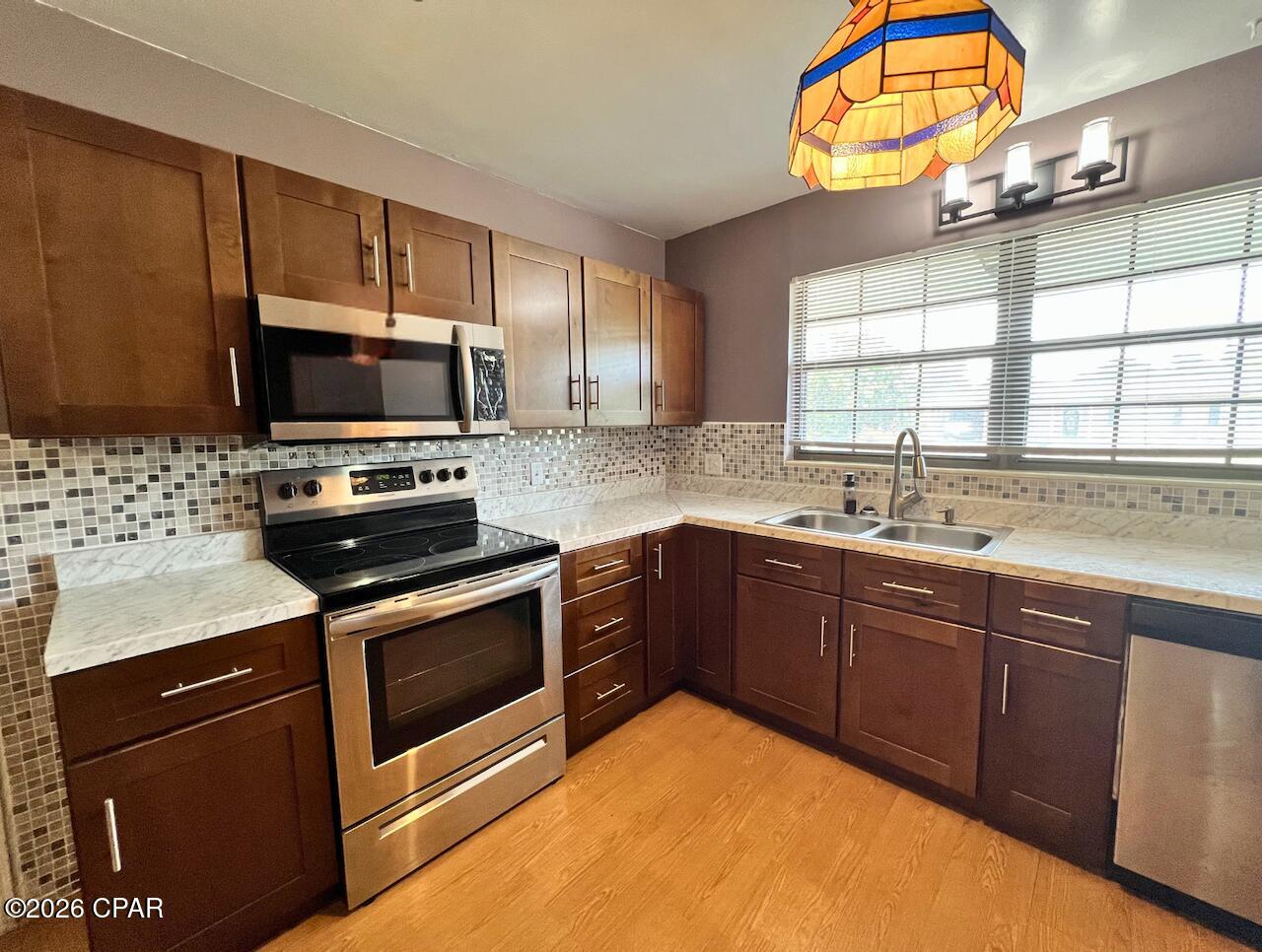 Lake Drive Heights 1st - Residential