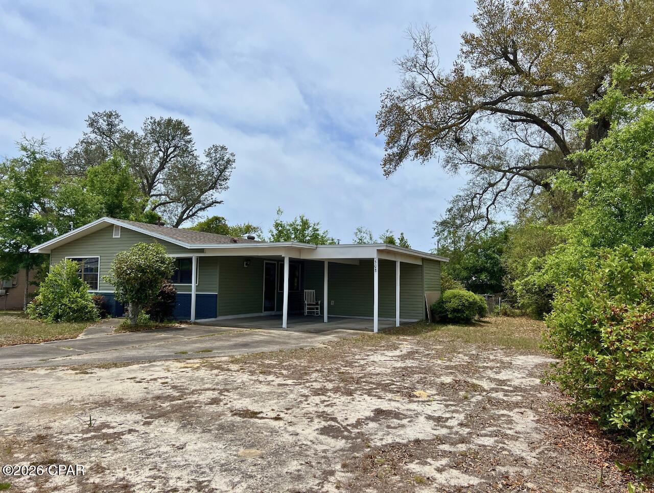 Lake Drive Heights 1st - Residential