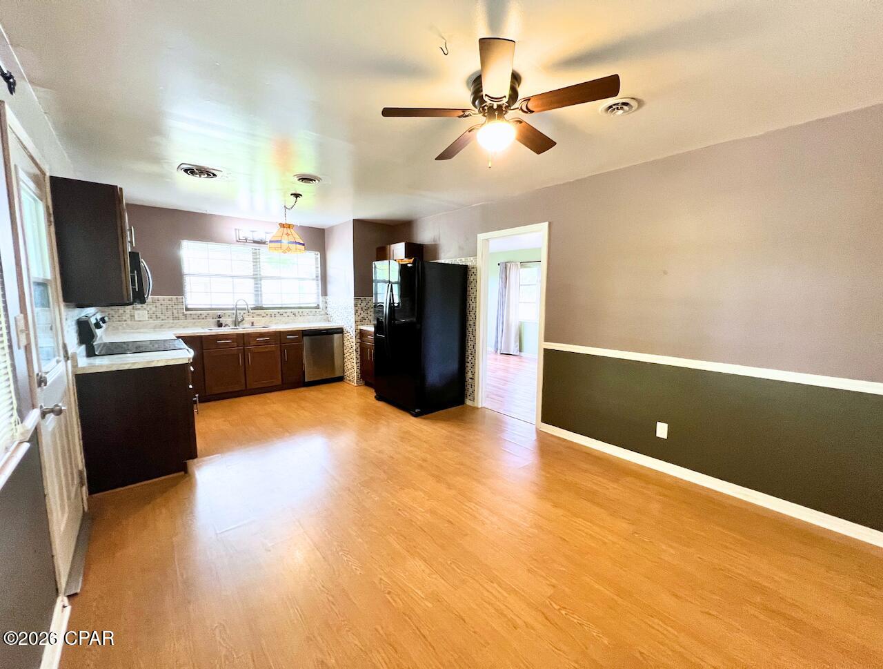 Lake Drive Heights 1st - Residential